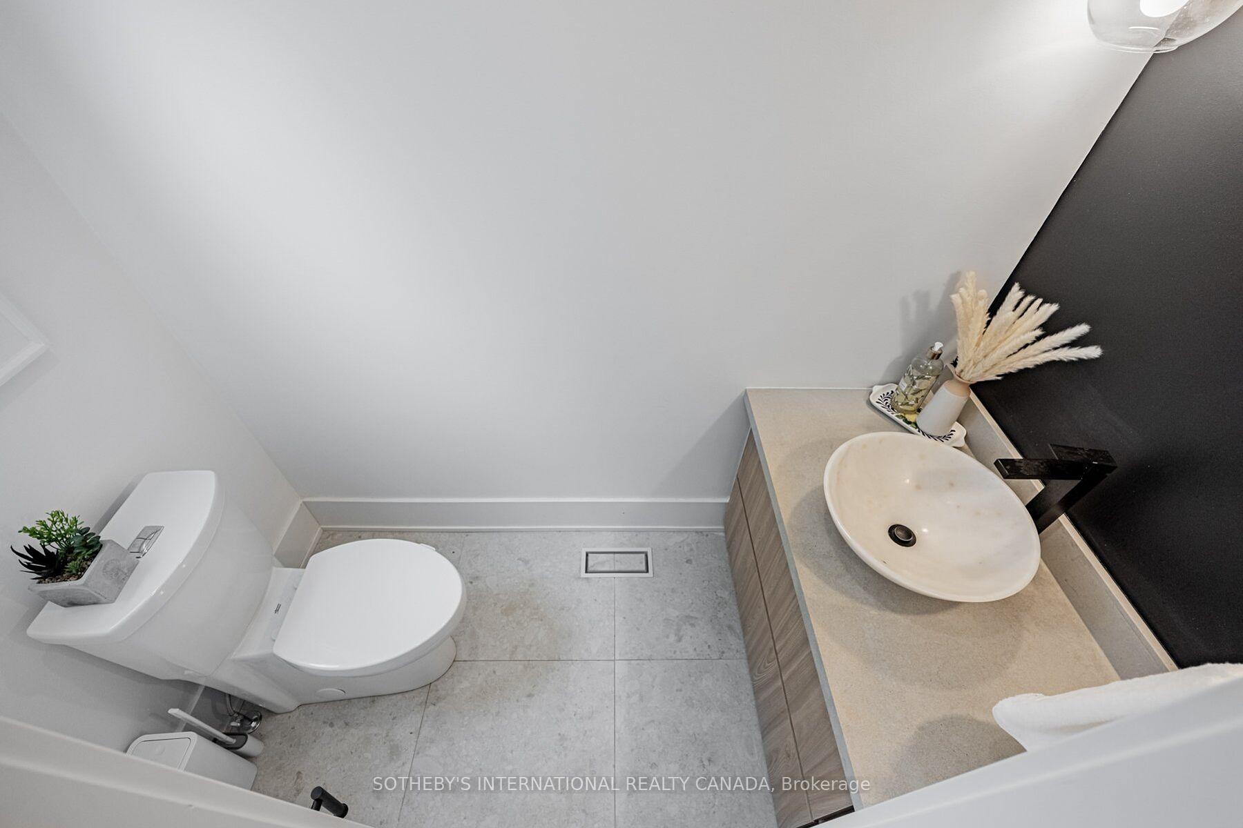 6 Twenty Fifth Street