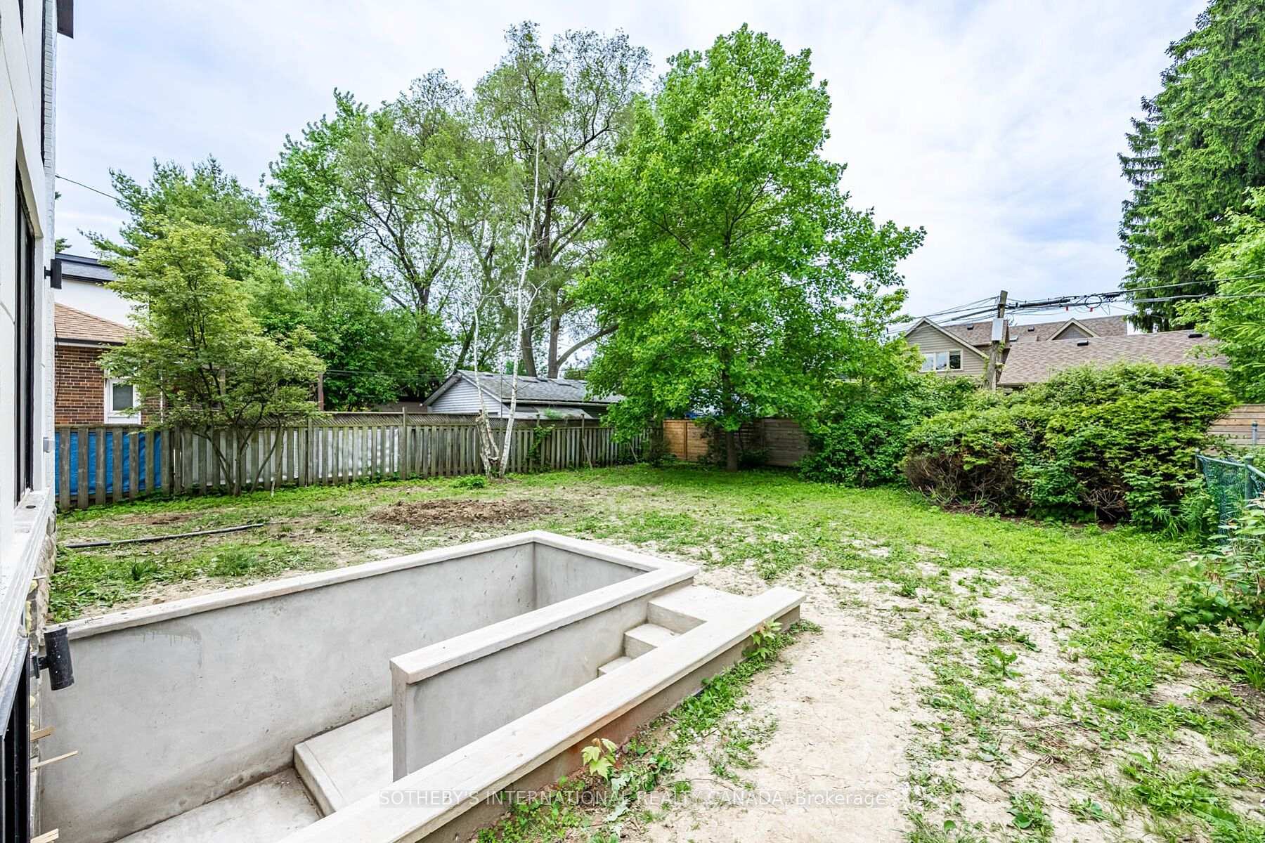 6 Twenty Fifth Street