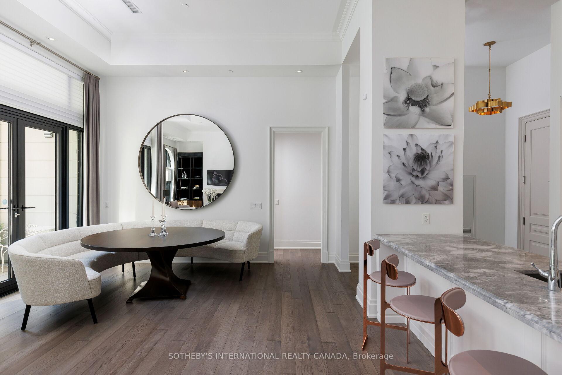 4 The Kingsway N/A TH 2