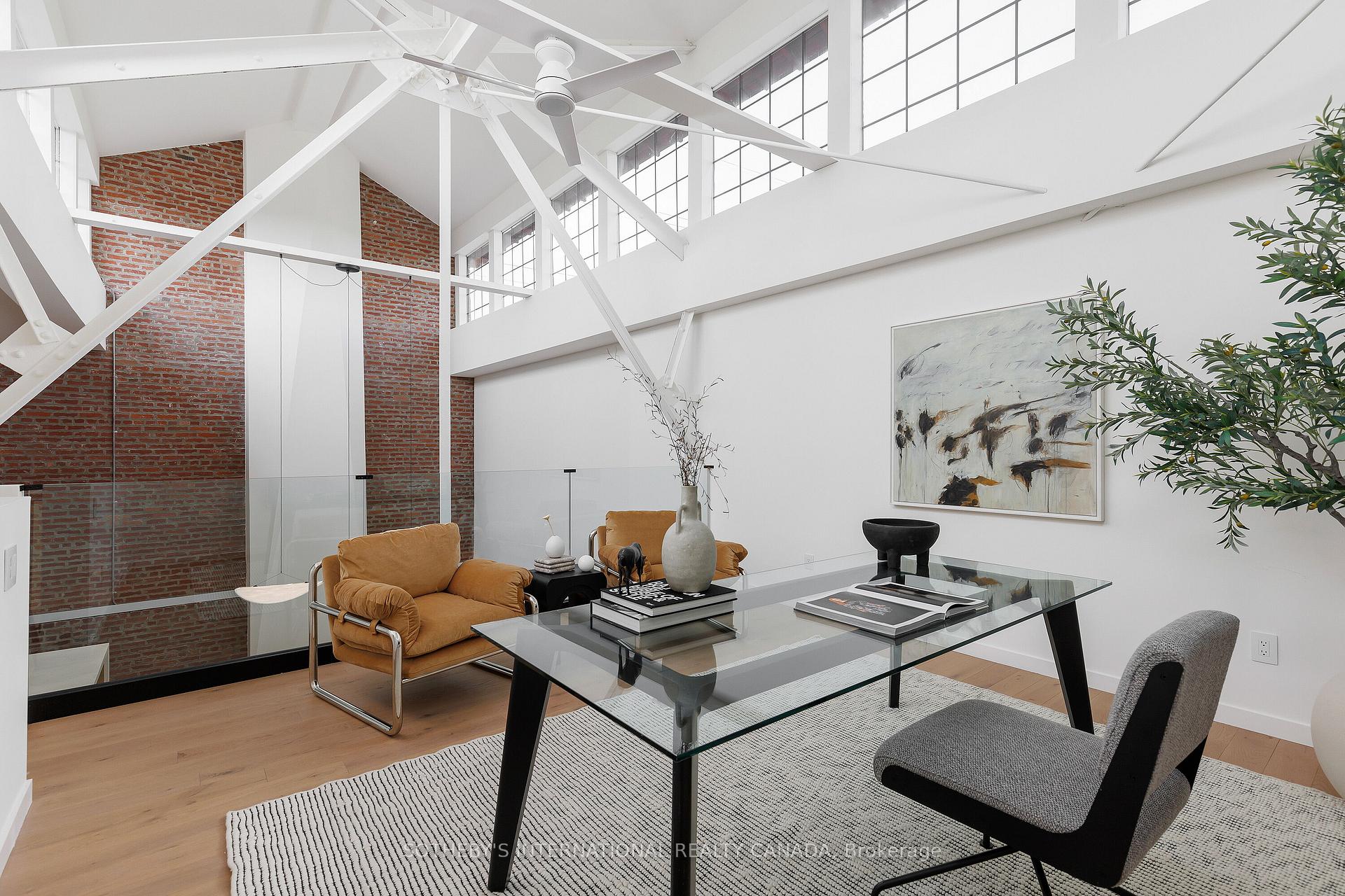 1100 Lansdowne Avenue 339