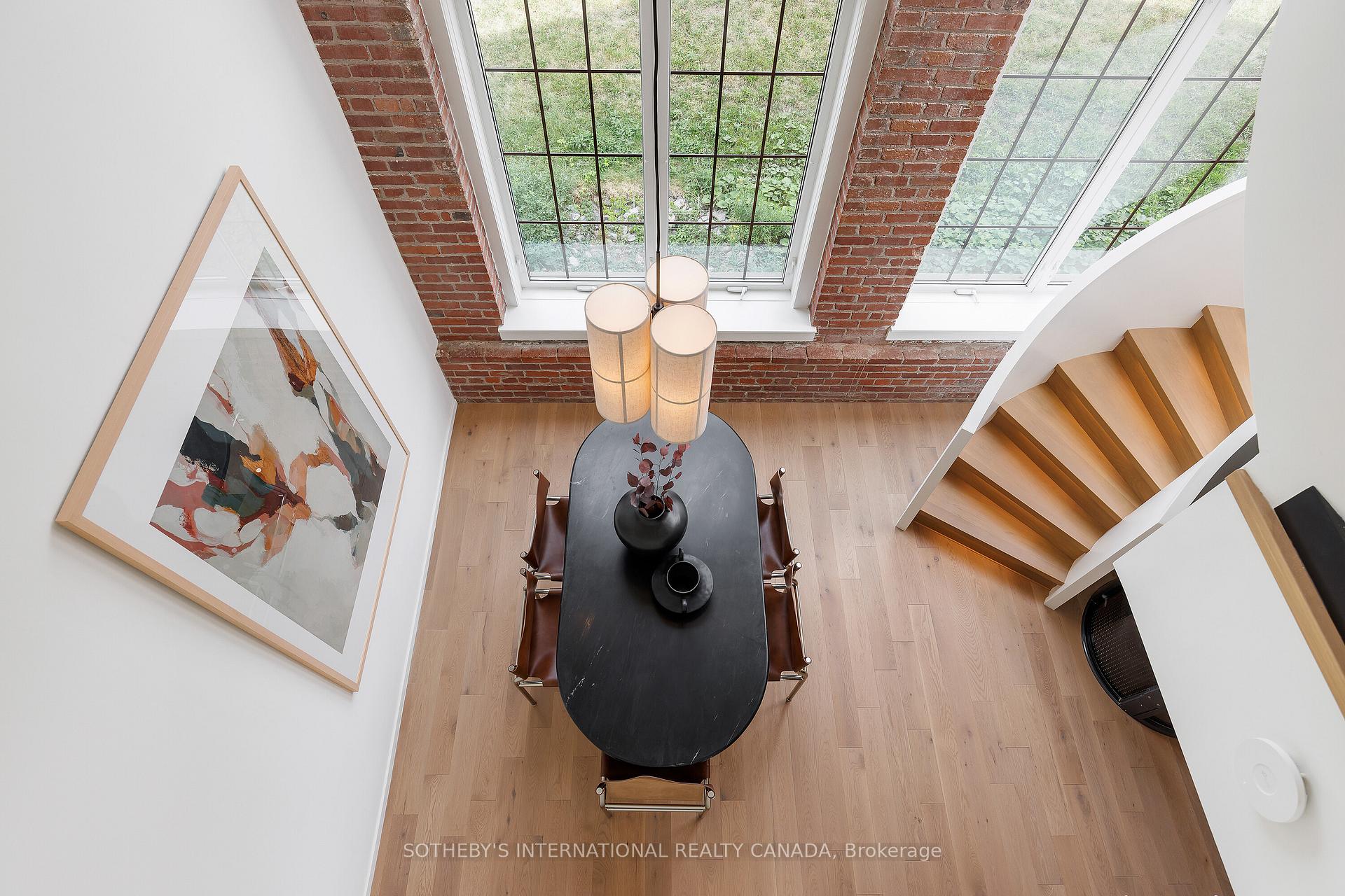 1100 Lansdowne Avenue 339