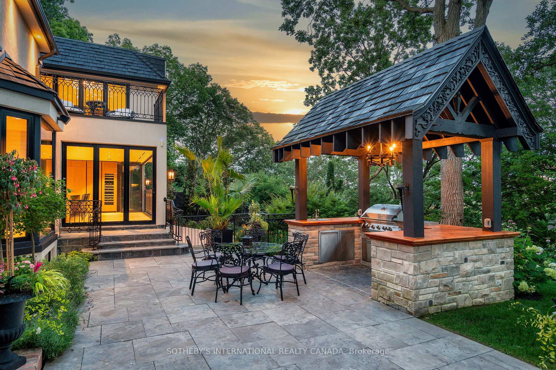 57 Baby Point Crescent