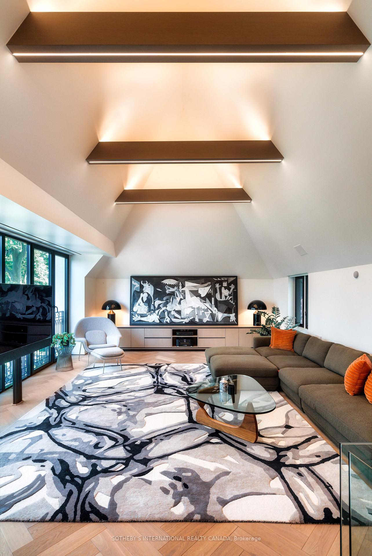 57 Baby Point Crescent