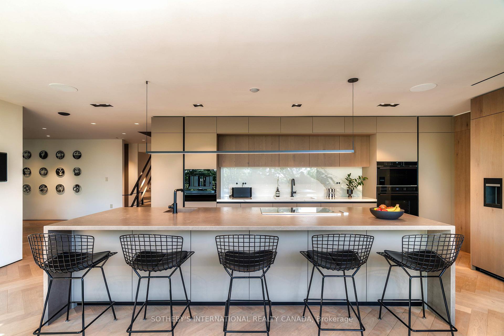 57 Baby Point Crescent