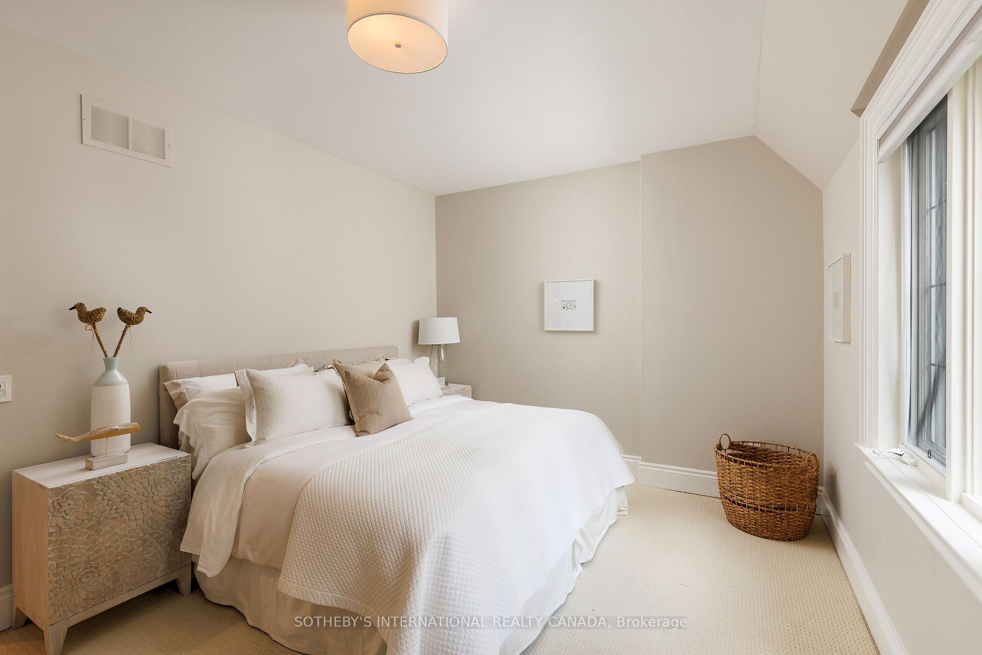 67 Kingsway Crescent