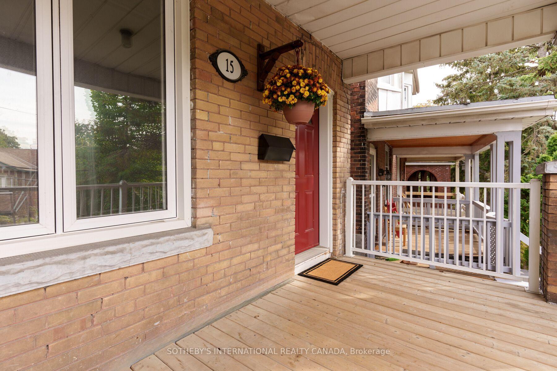 15 Indian Rd Crescent Upper