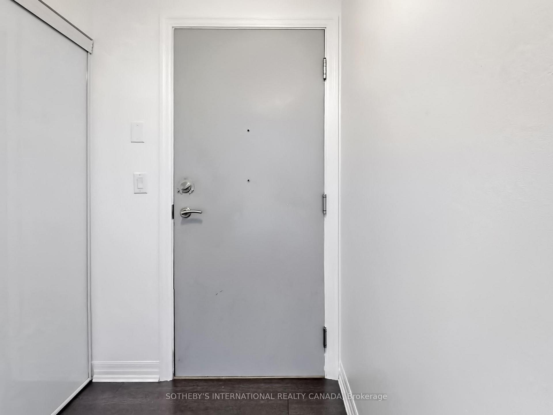 80 Esther Lorrie Drive 1018