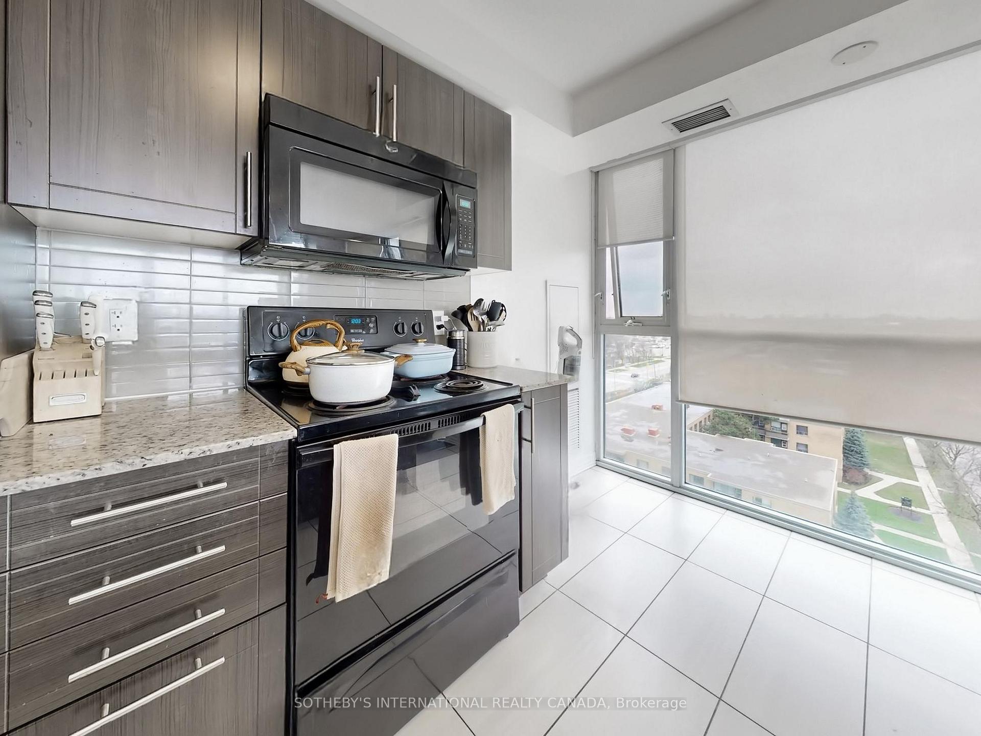 80 Esther Lorrie Drive 1018