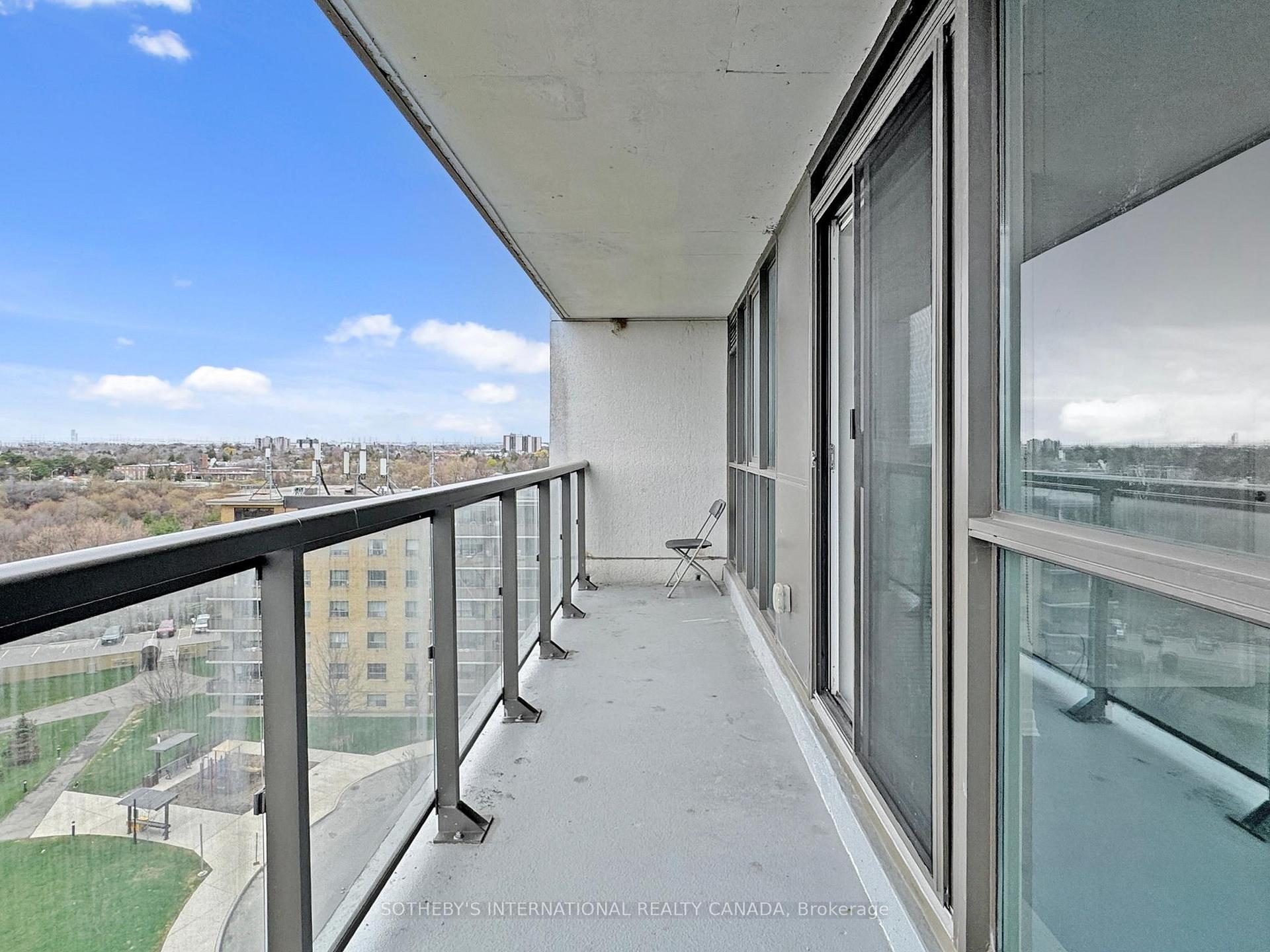80 Esther Lorrie Drive 1018
