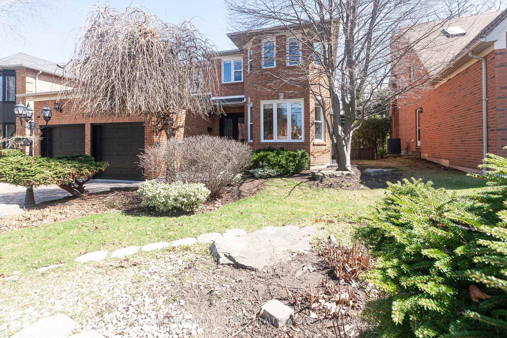 3940 Rolling Valley Drive