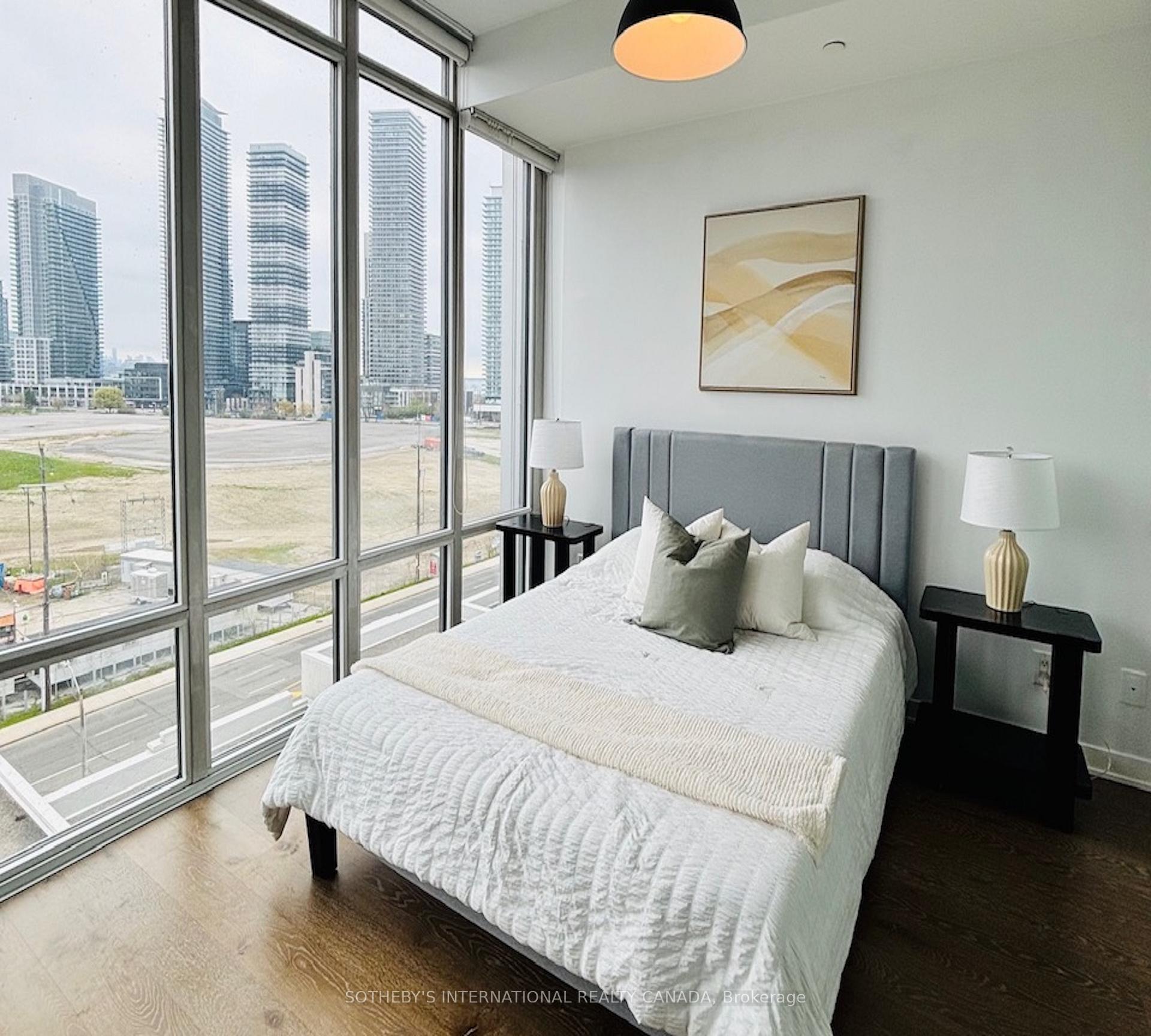 90 Park Lawn Road 809
