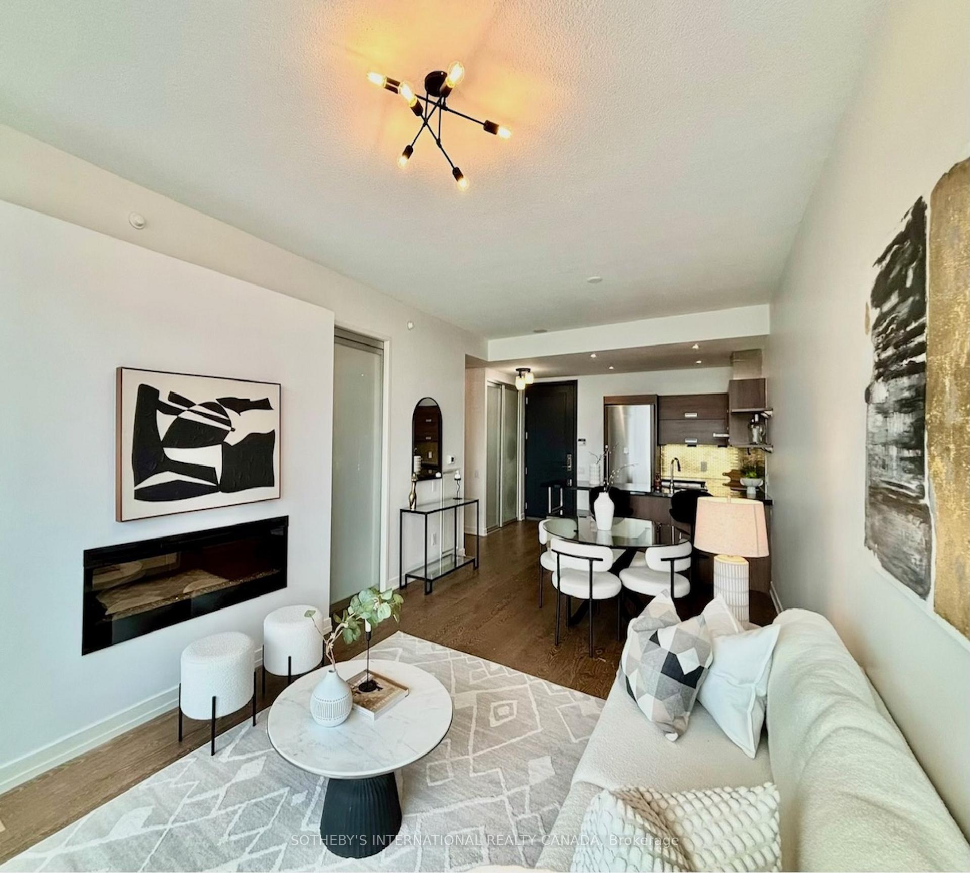 90 Park Lawn Road 809