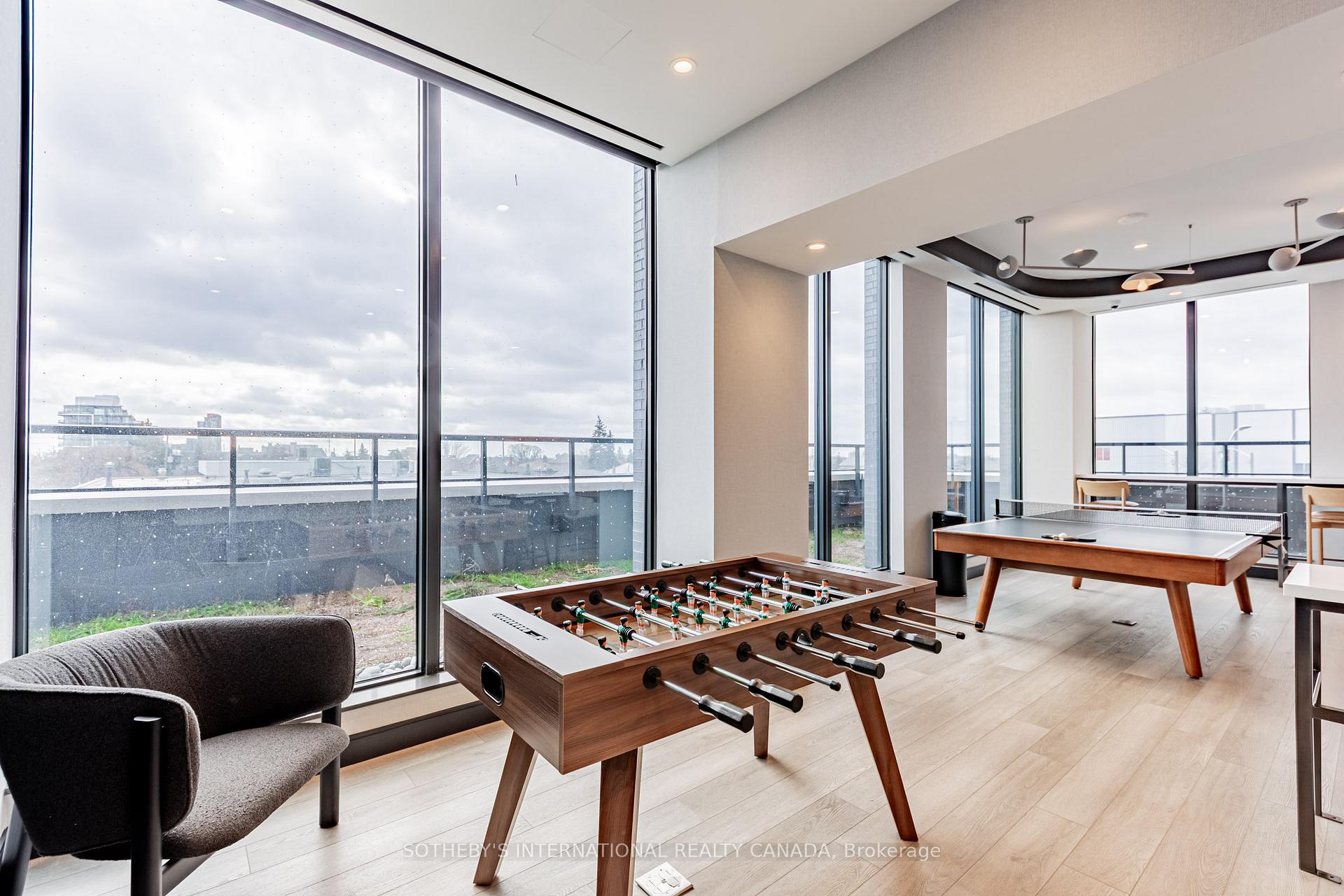 5 York Garden Way 505