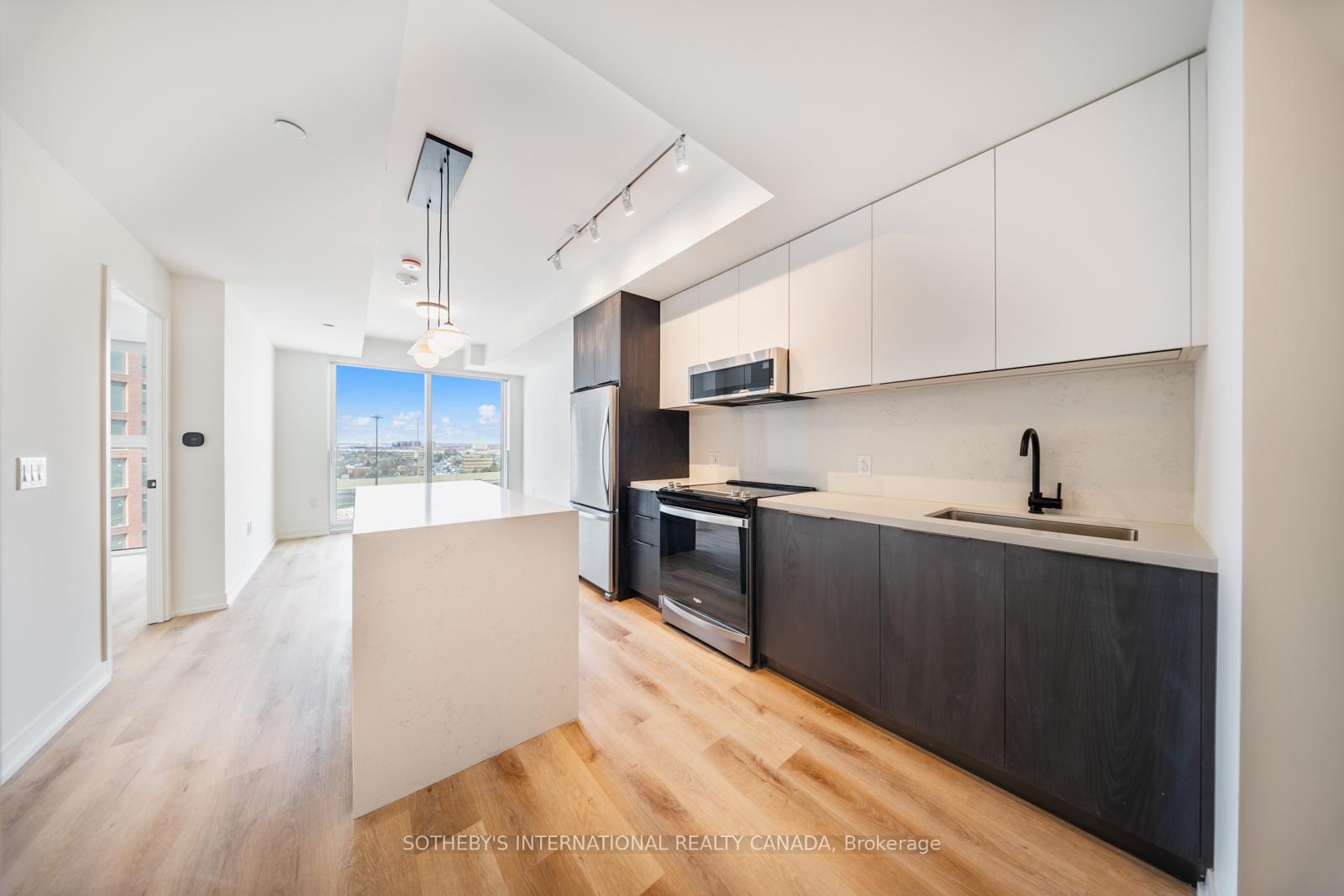 5 York Garden Way 1701
