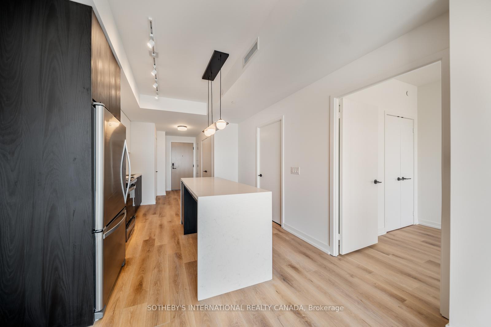5 York Garden Way 1701