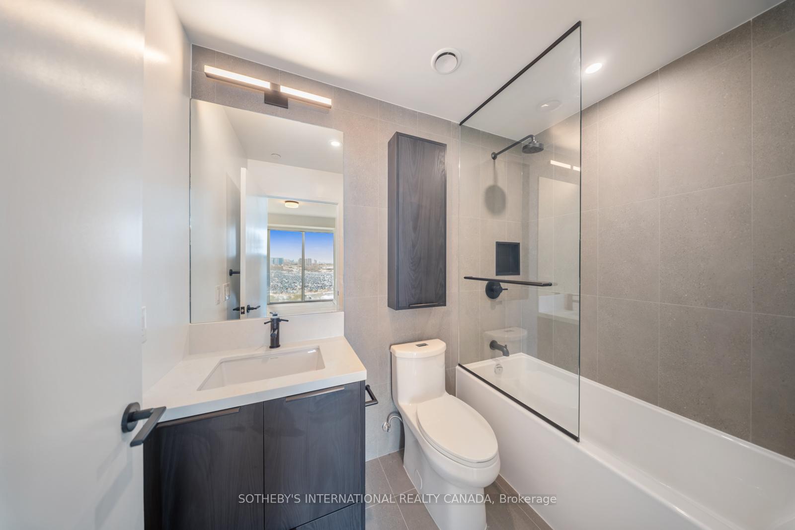 5 York Garden Way 502