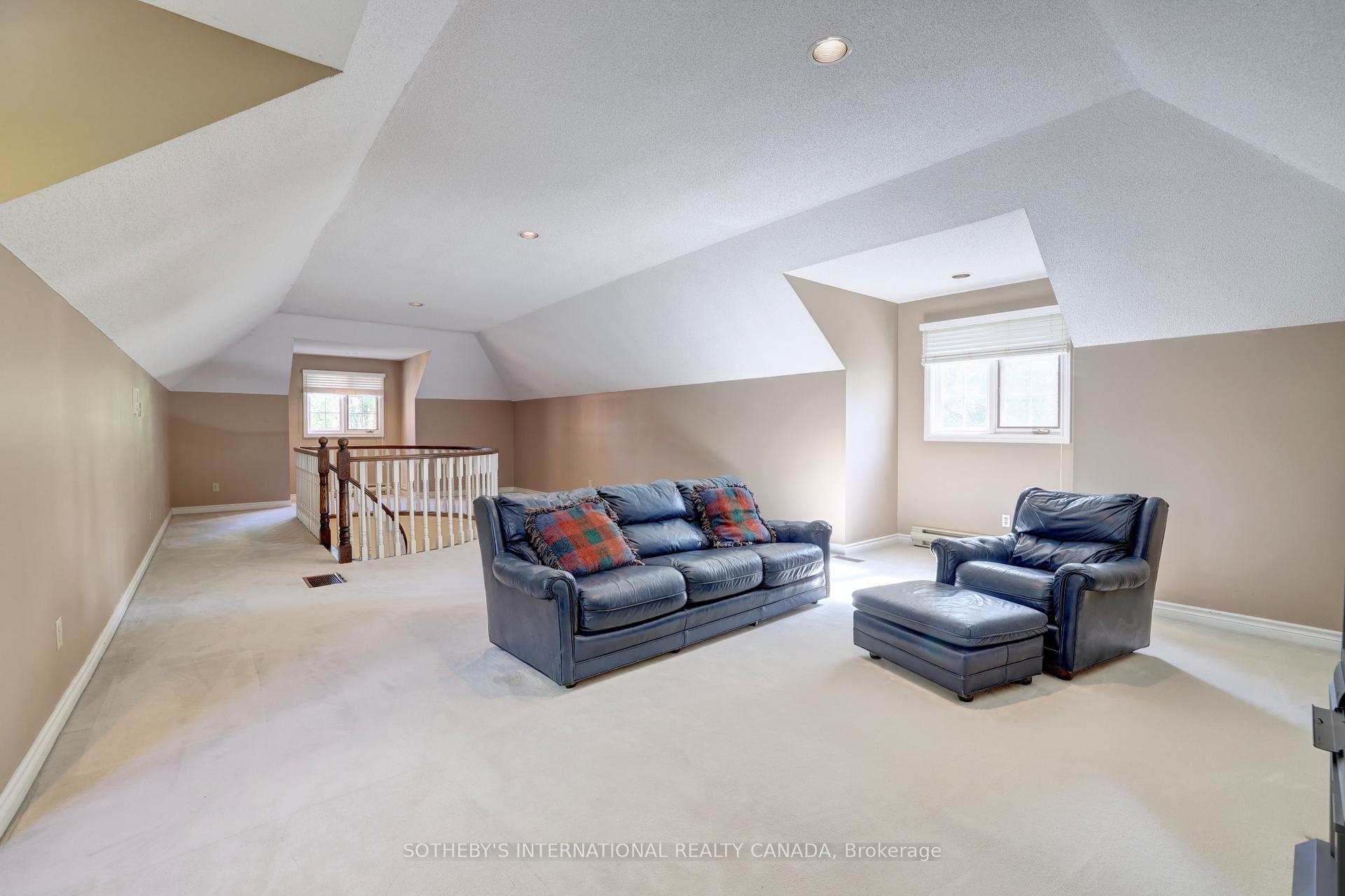 1379 Meadow Green Court