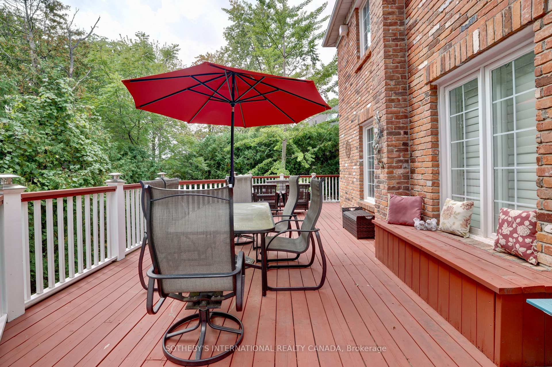 1379 Meadow Green Court