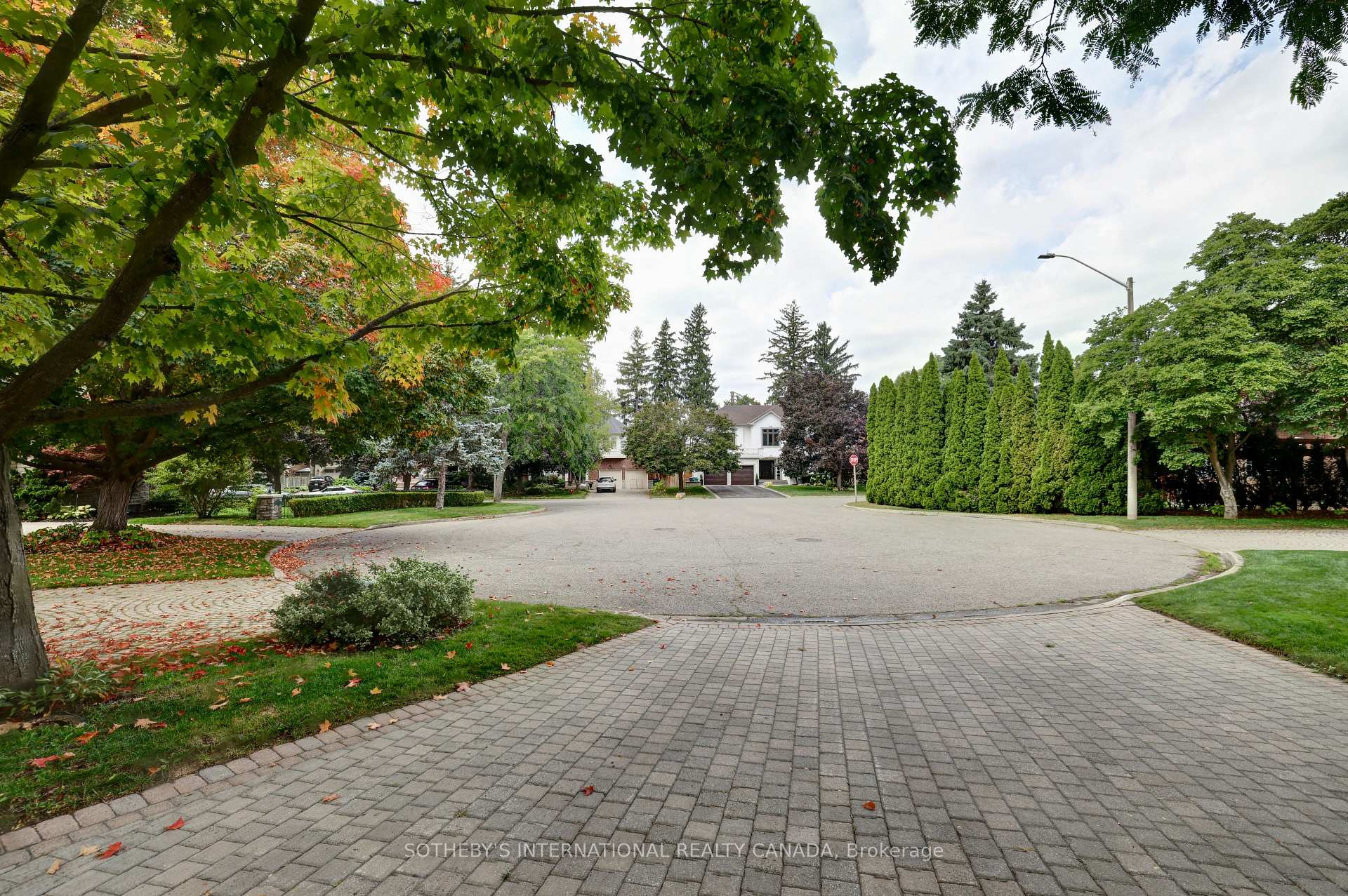 1379 Meadow Green Court