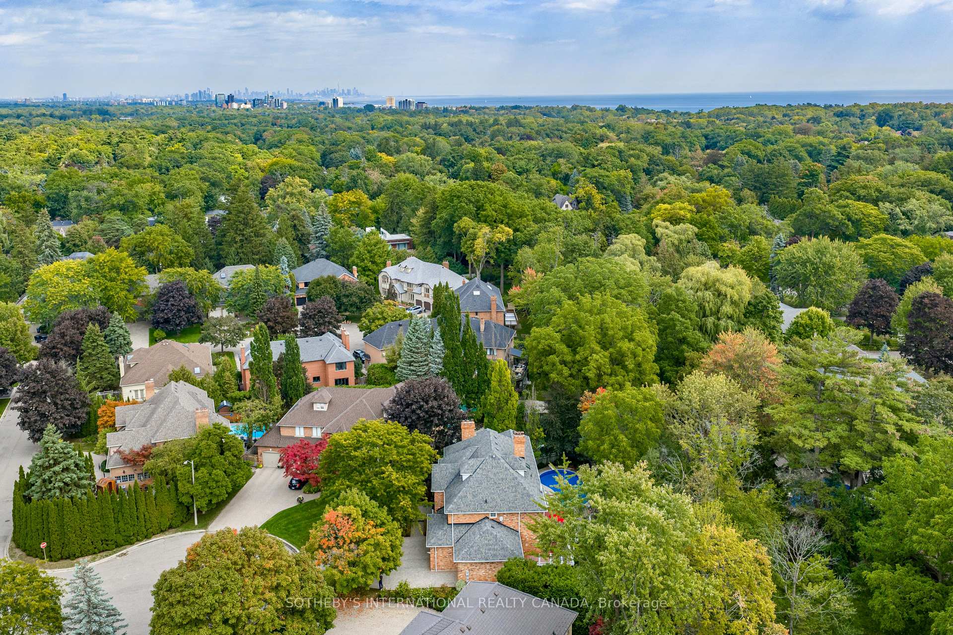 1379 Meadow Green Court