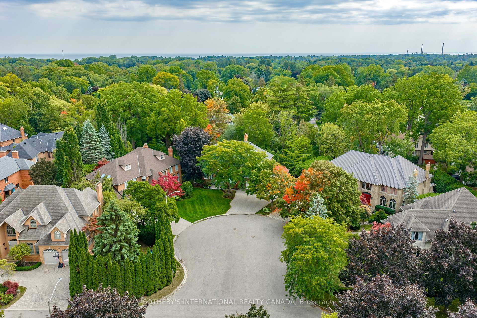 1379 Meadow Green Court