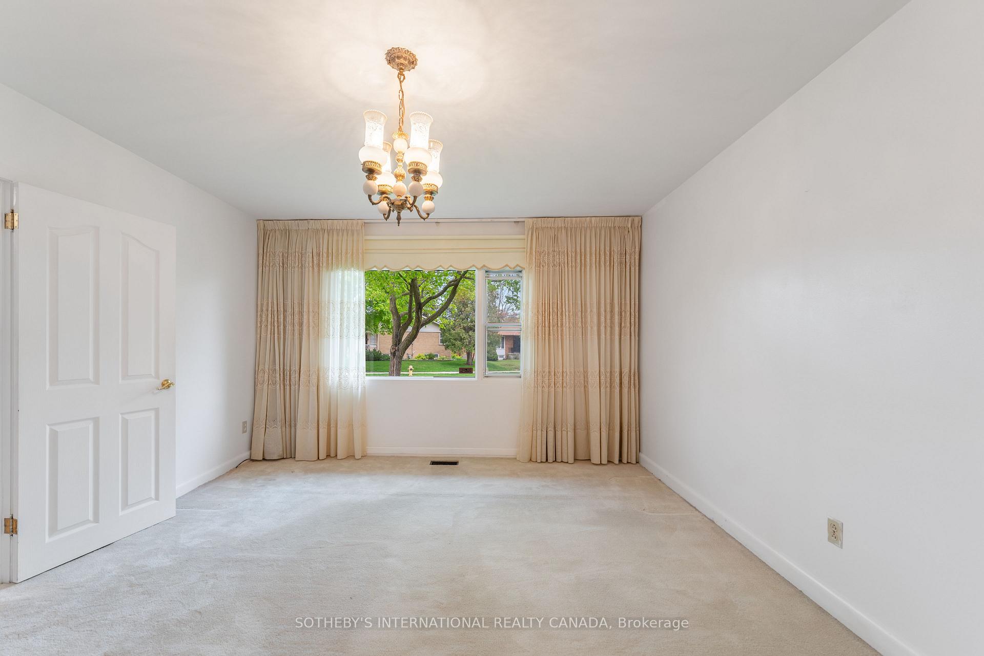 15 Saxony Crescent