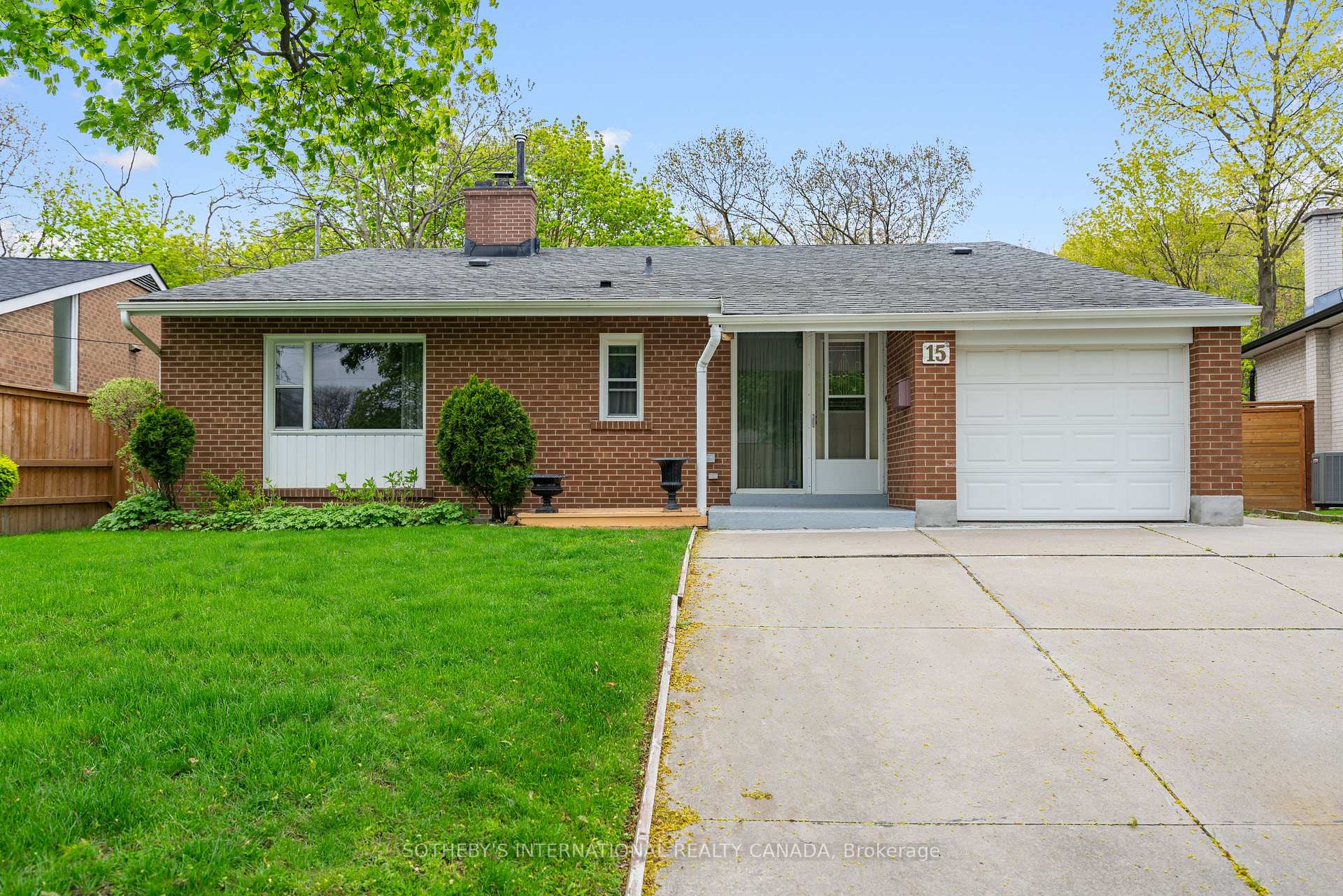 15 Saxony Crescent