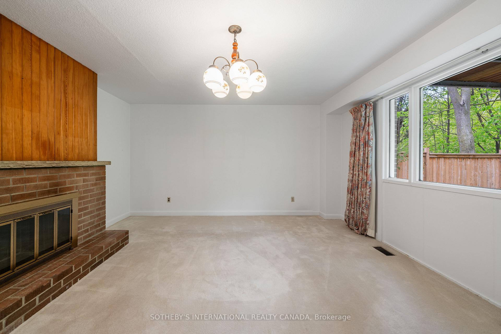 15 Saxony Crescent