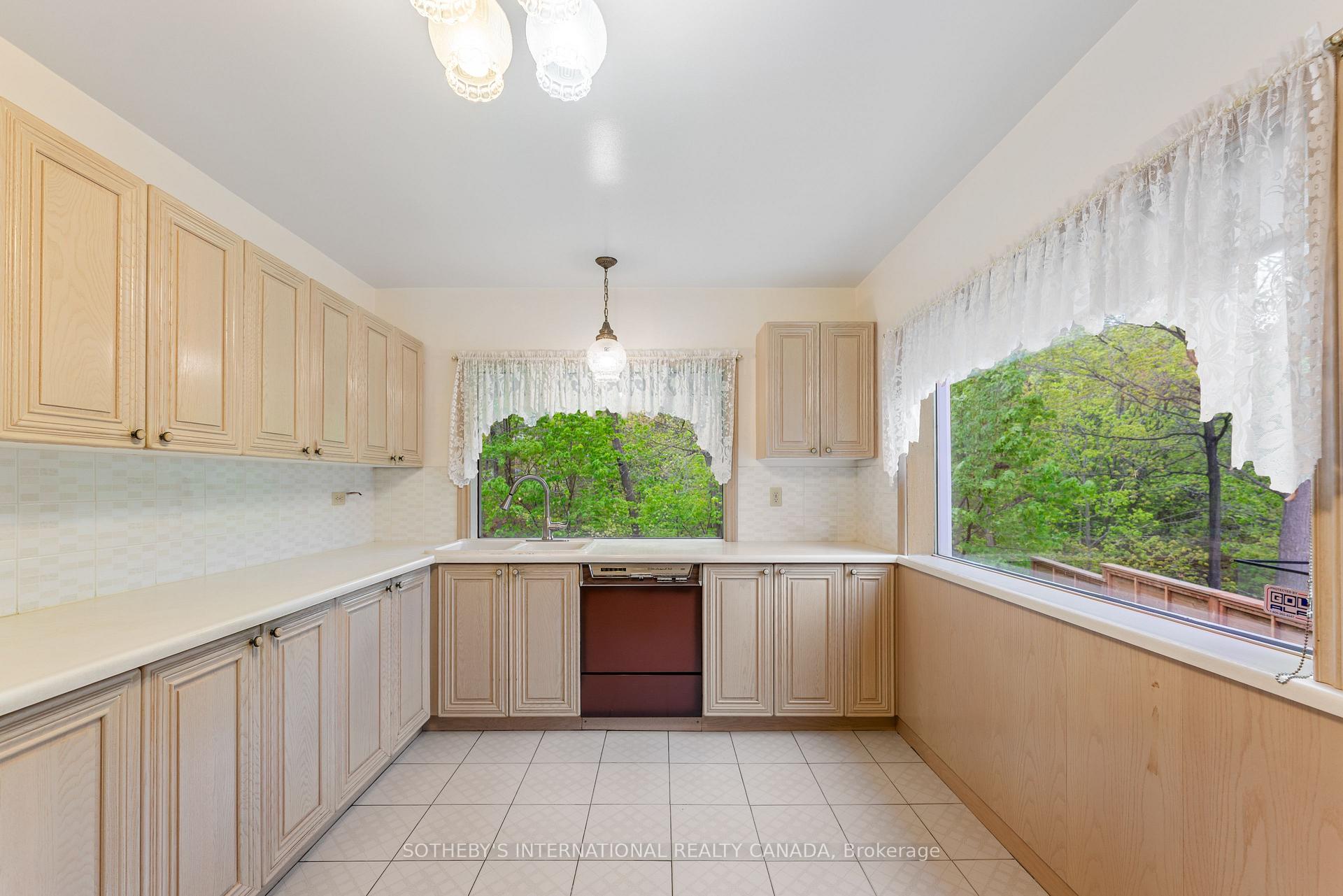15 Saxony Crescent