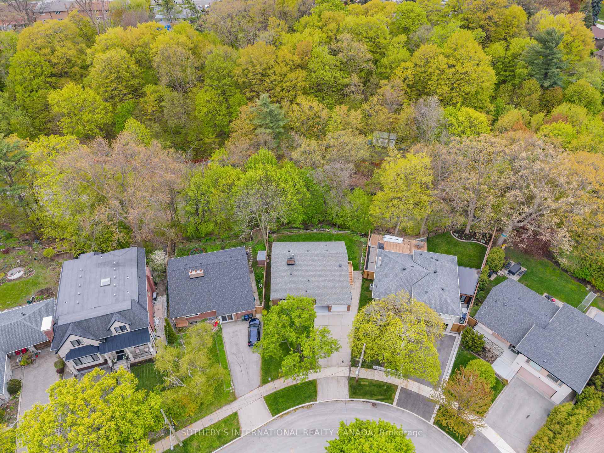 15 Saxony Crescent