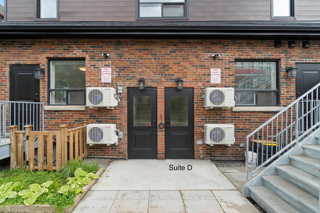 44 Larkin Avenue D (4)