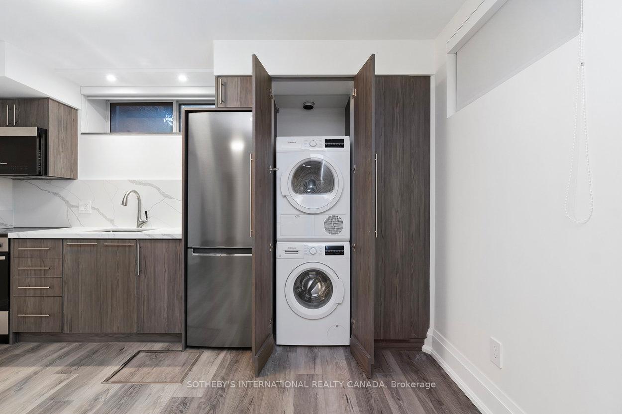 44 Larkin Avenue D (4)