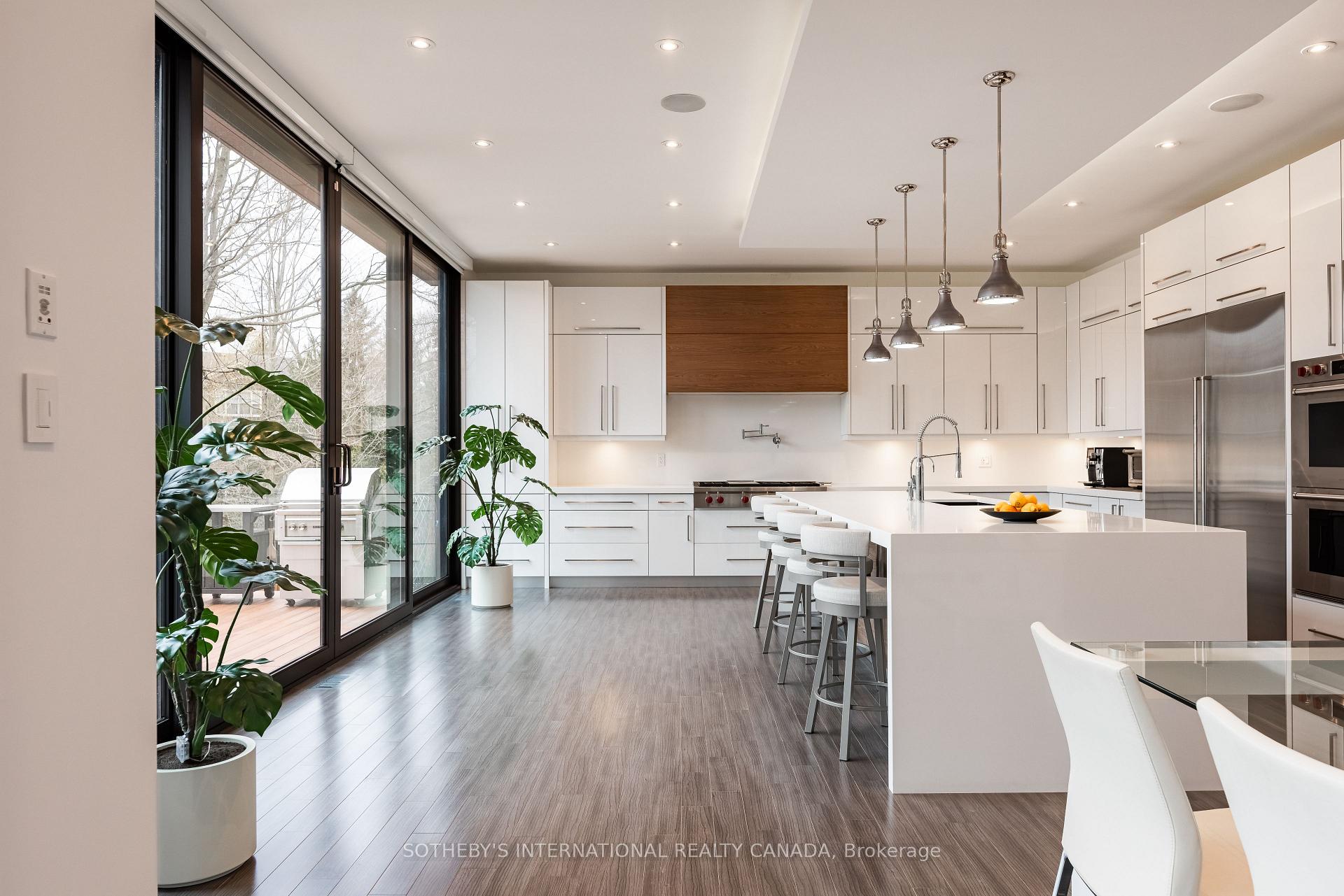 1388 Acton Crescent