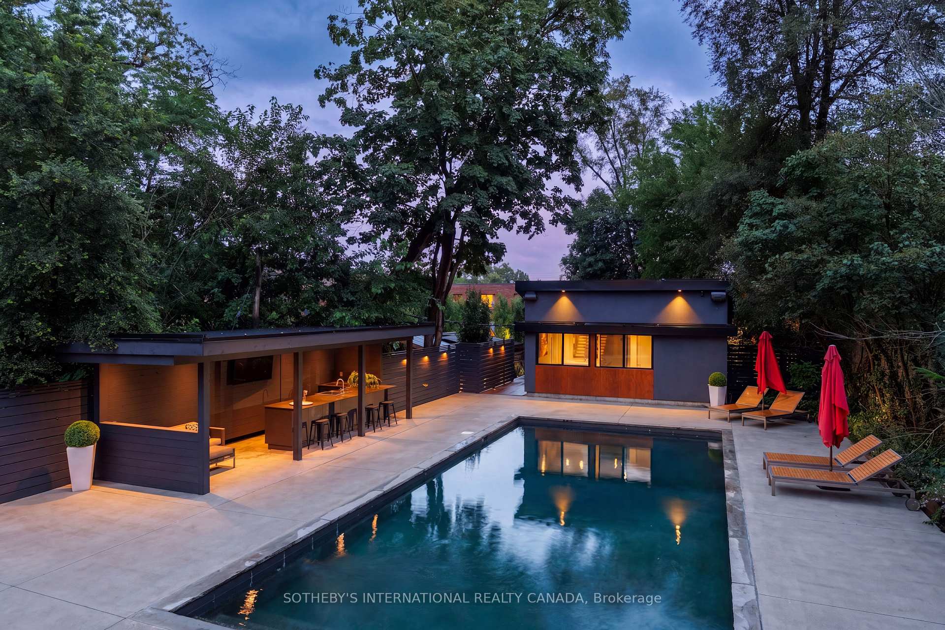 5 Hartfield Road, Toronto