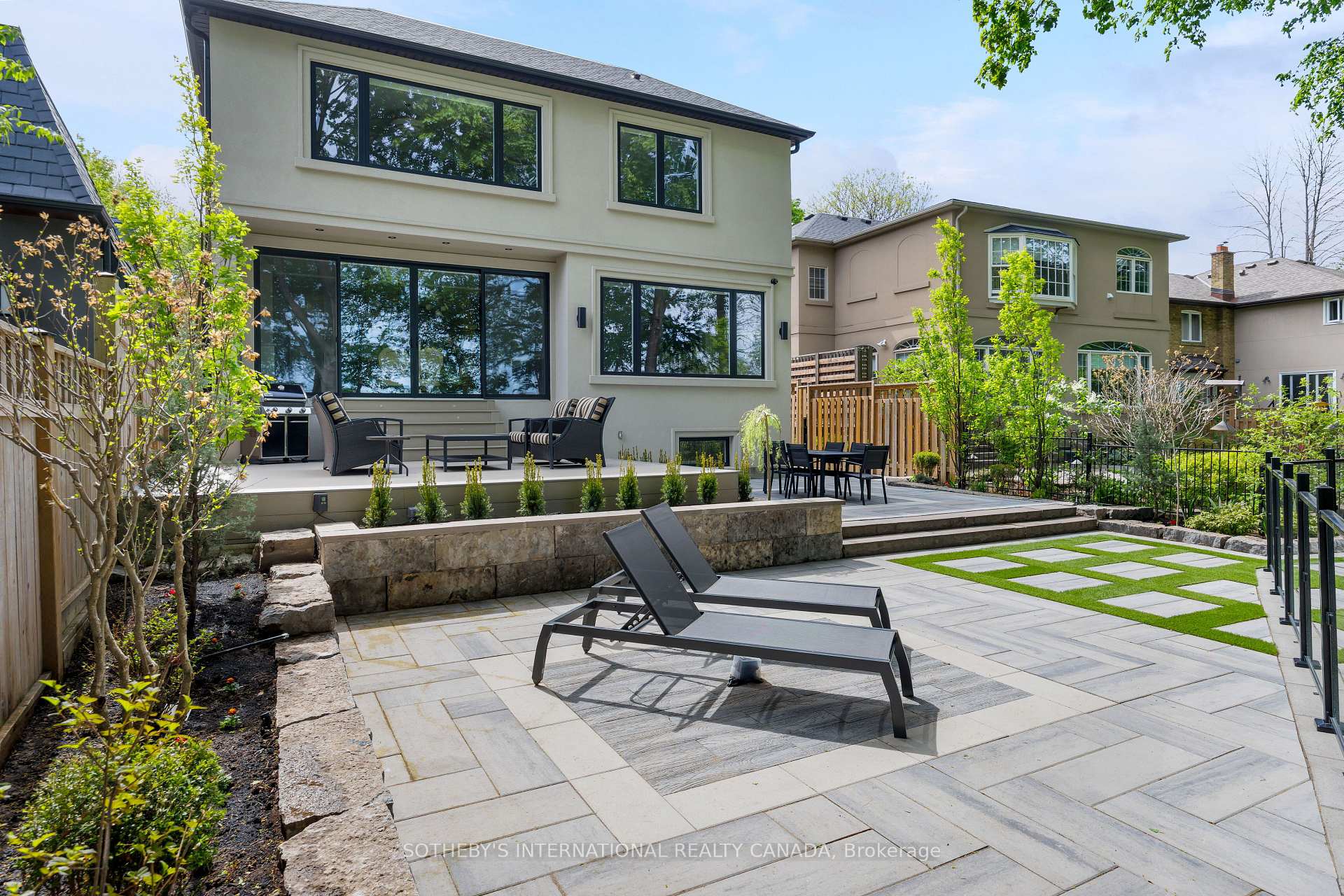 57 Burnhamthorpe Park Boulevard, Toronto