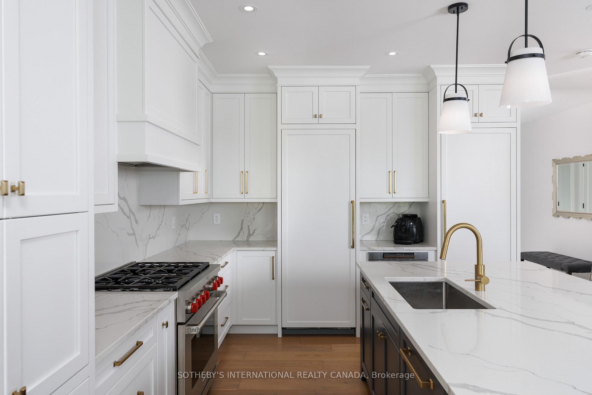 57 Burnhamthorpe Park Boulevard, Toronto