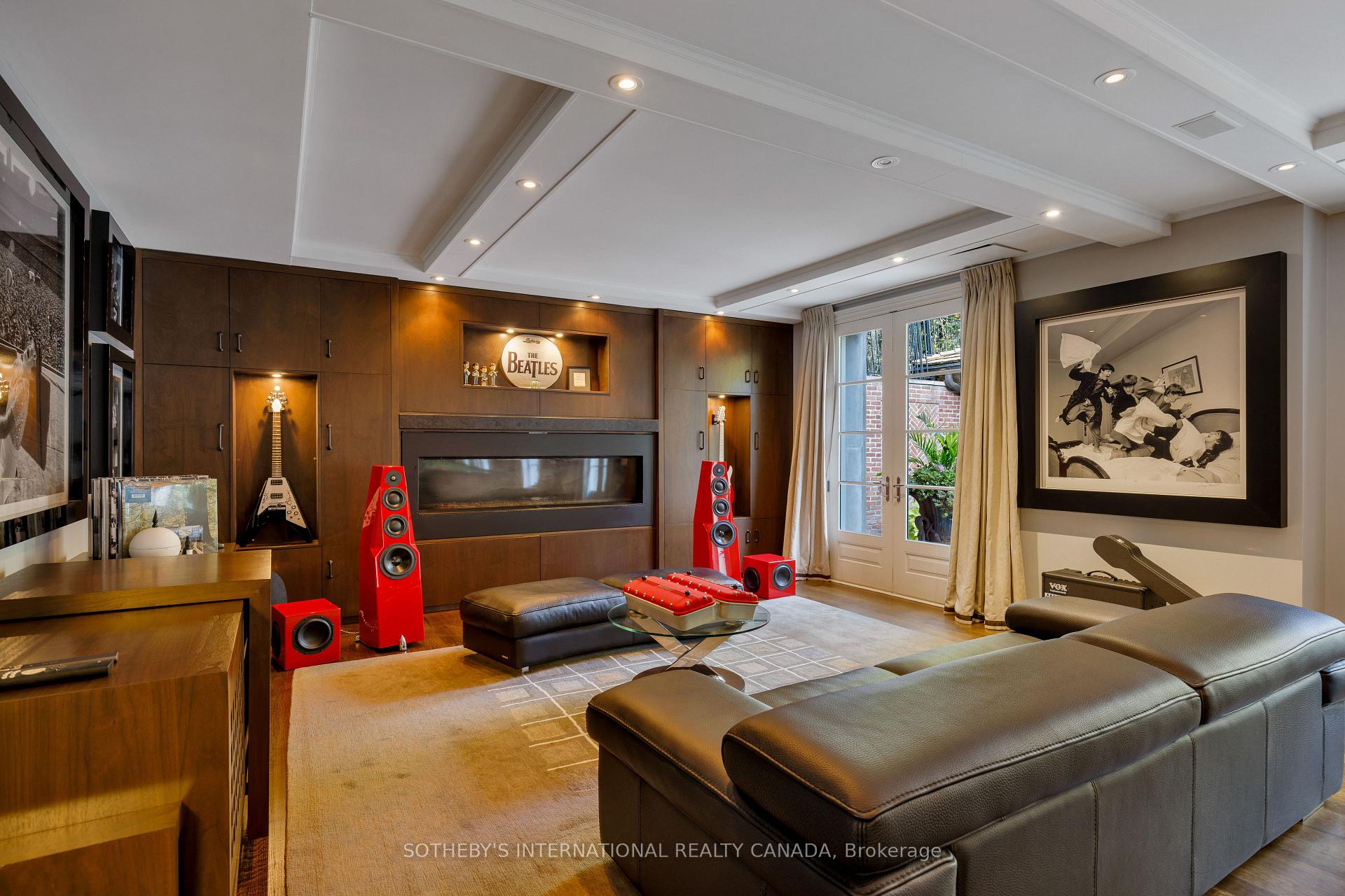 29 Edgehill Road, Toronto