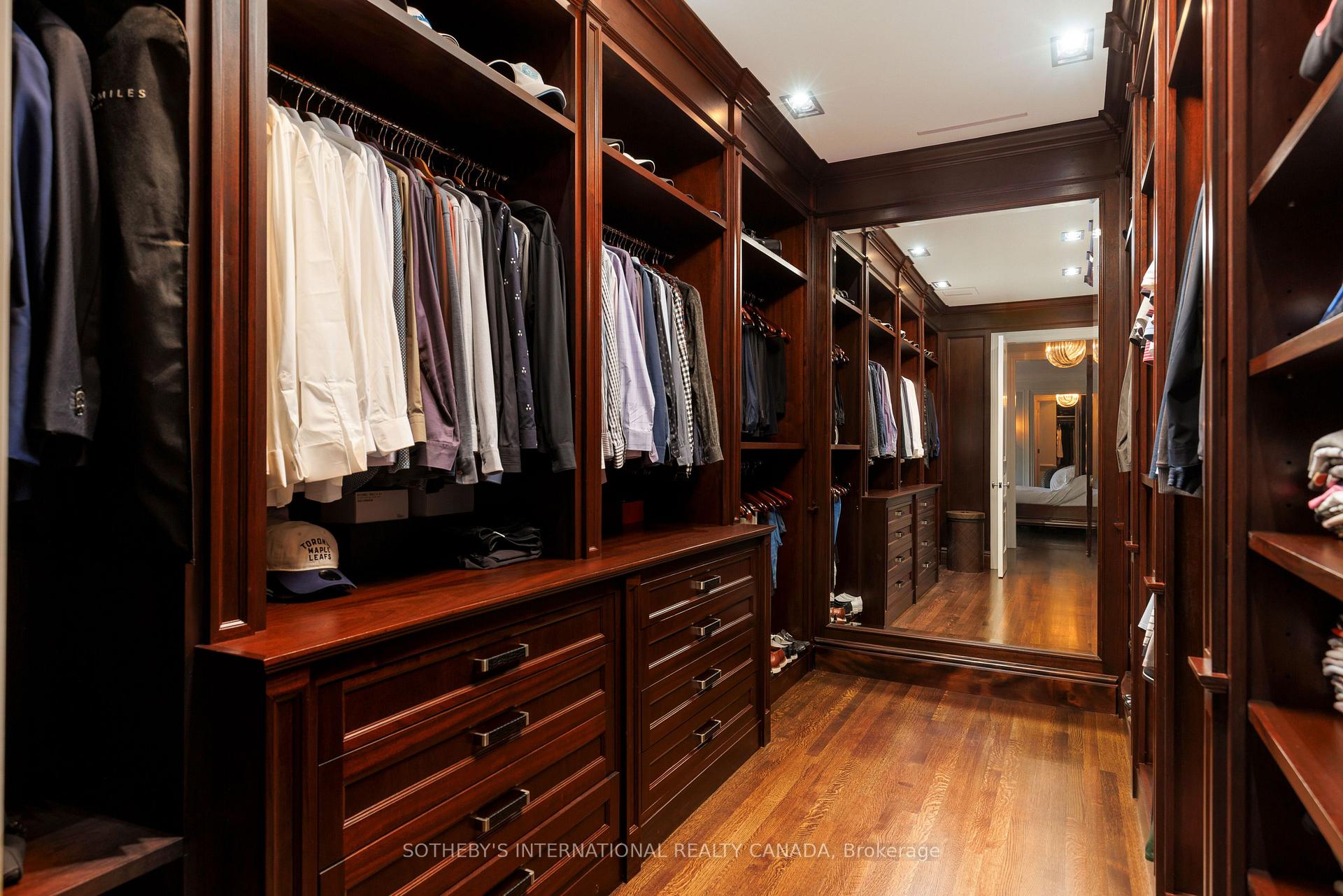 29 Edgehill Road, Toronto