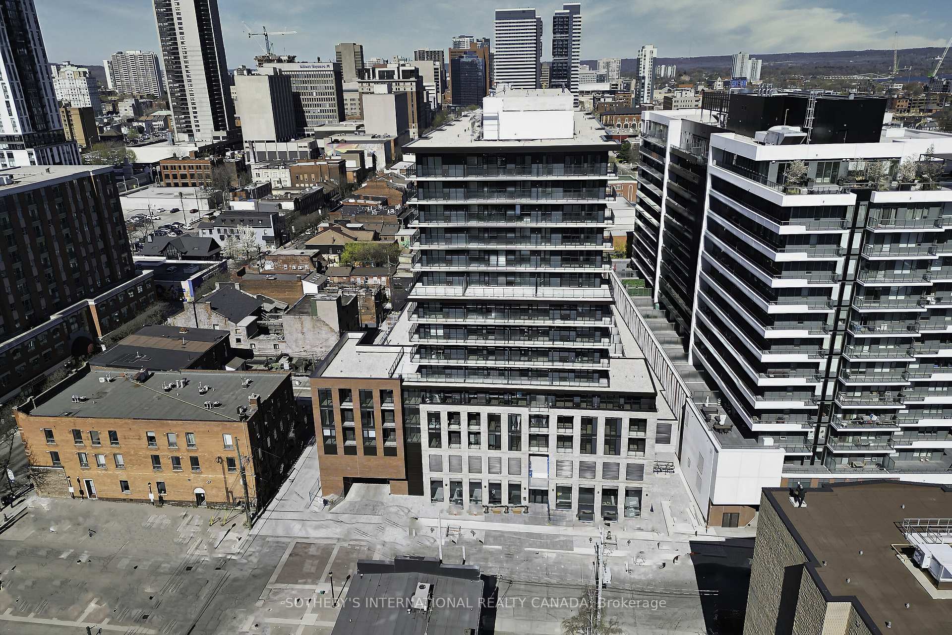1 Jarvis Street 805