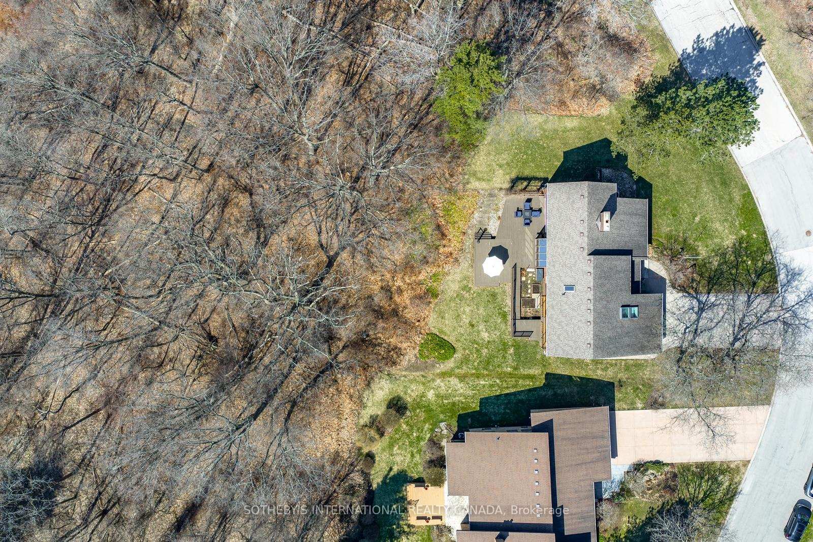 20 Ridgeview Court
