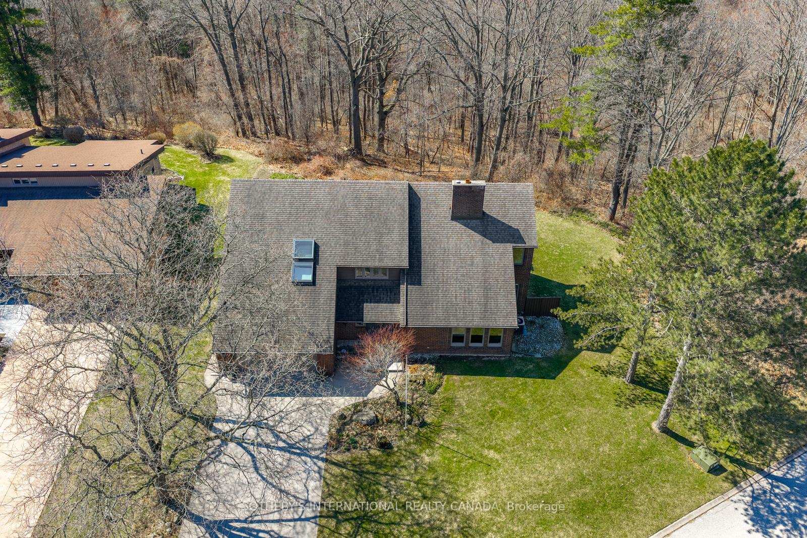 20 Ridgeview Court
