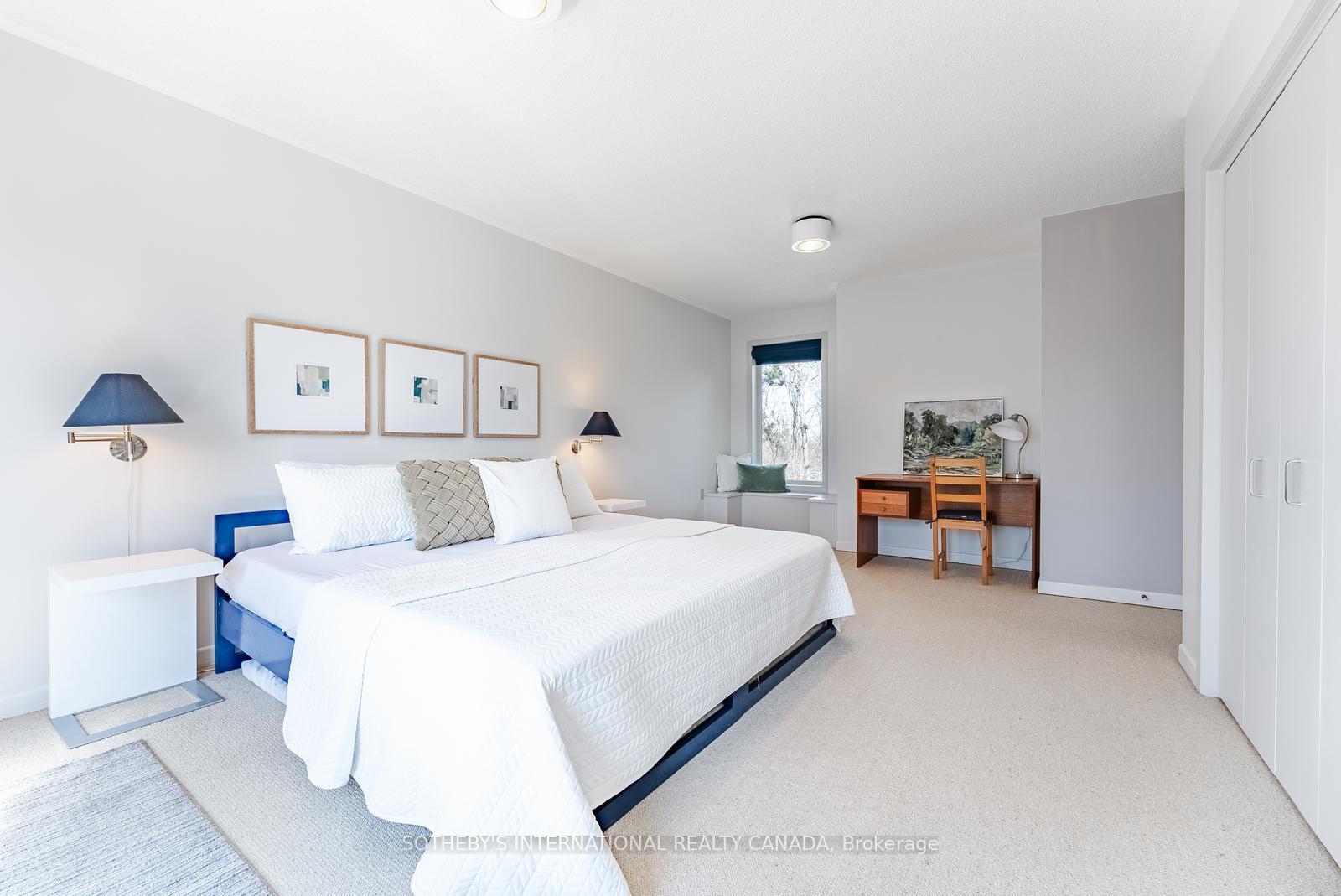 20 Ridgeview Court
