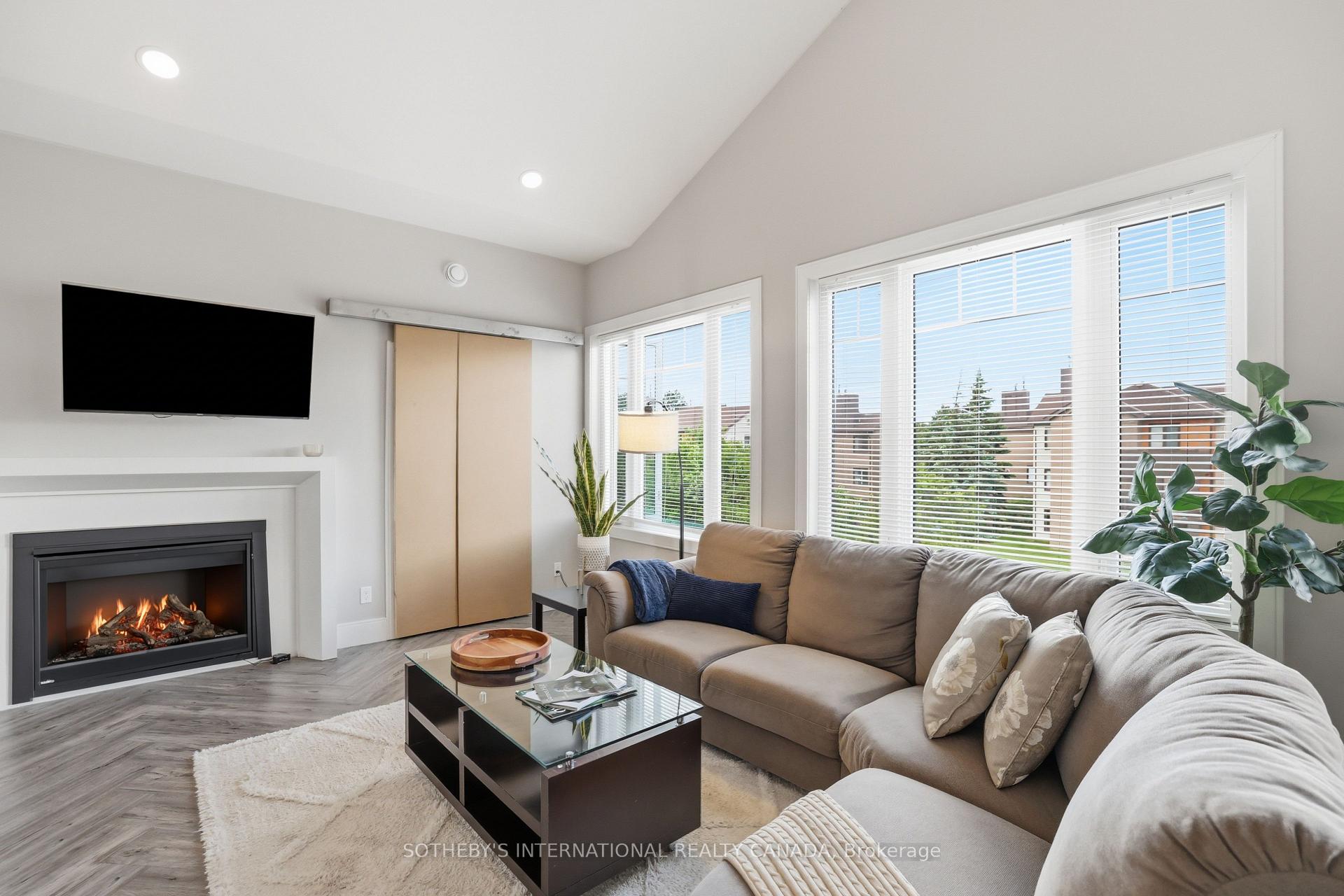 145 Jozo Weider Boulevard