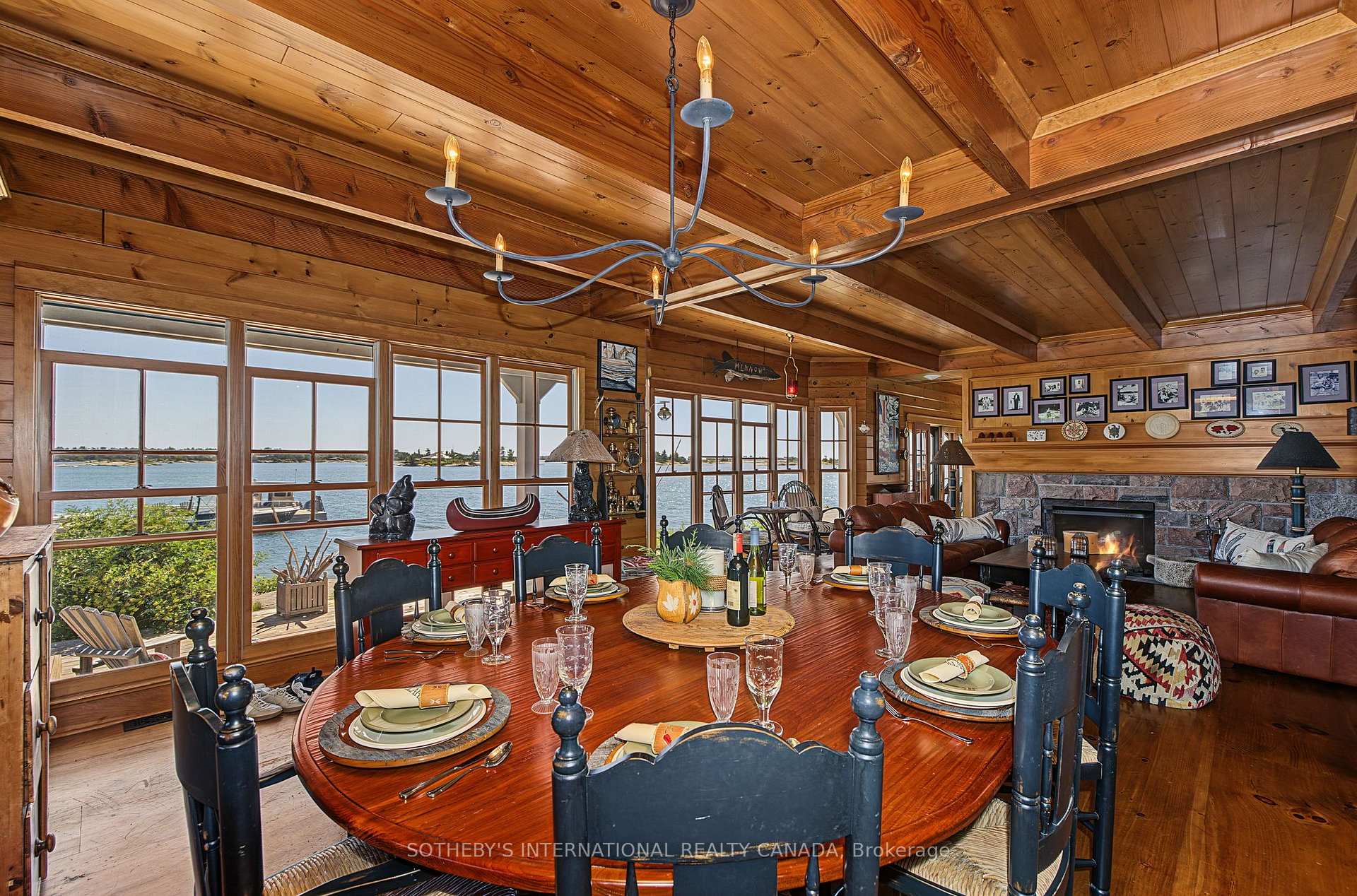 1 A307 Island