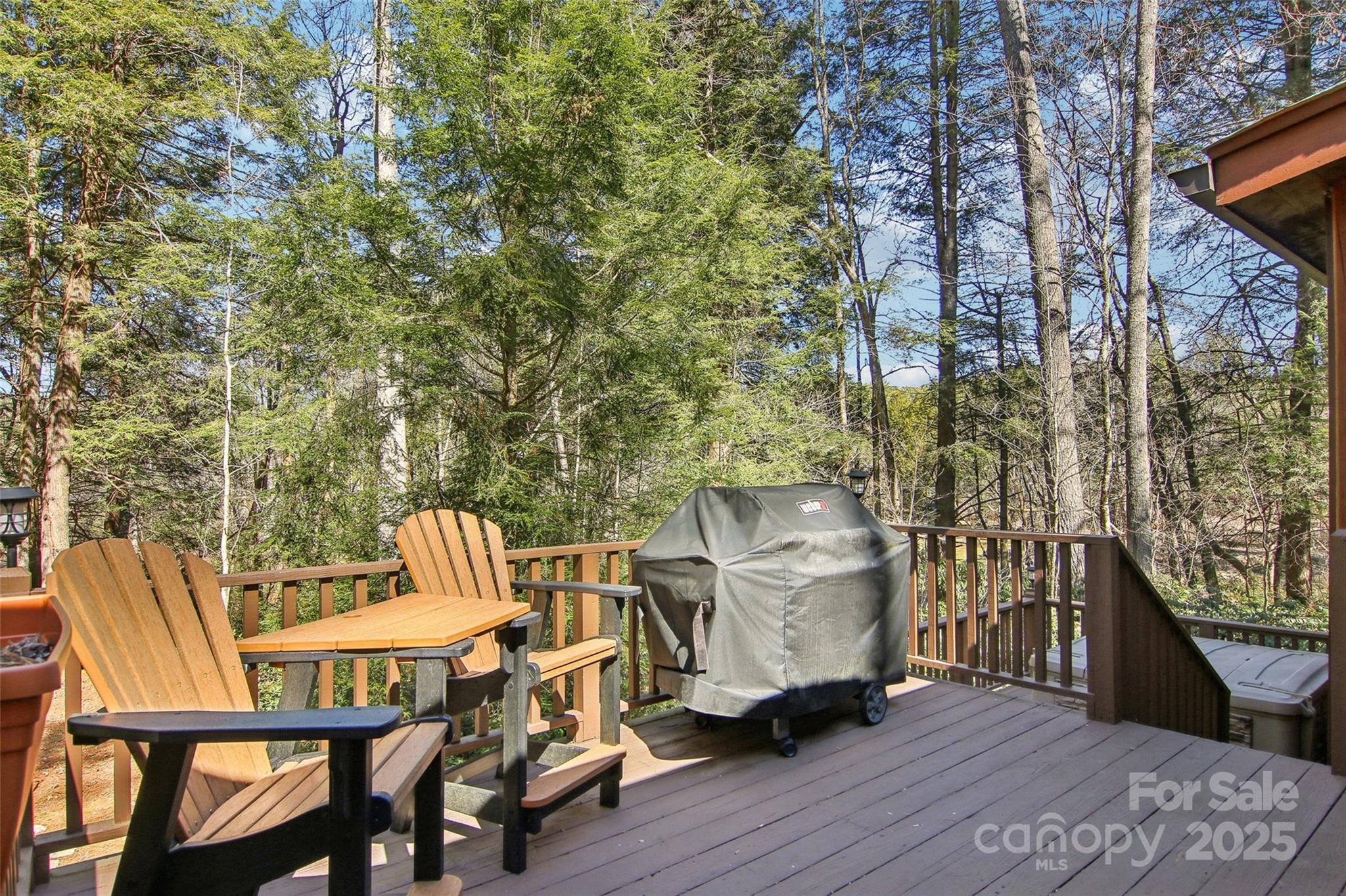 380 Cedar Lane