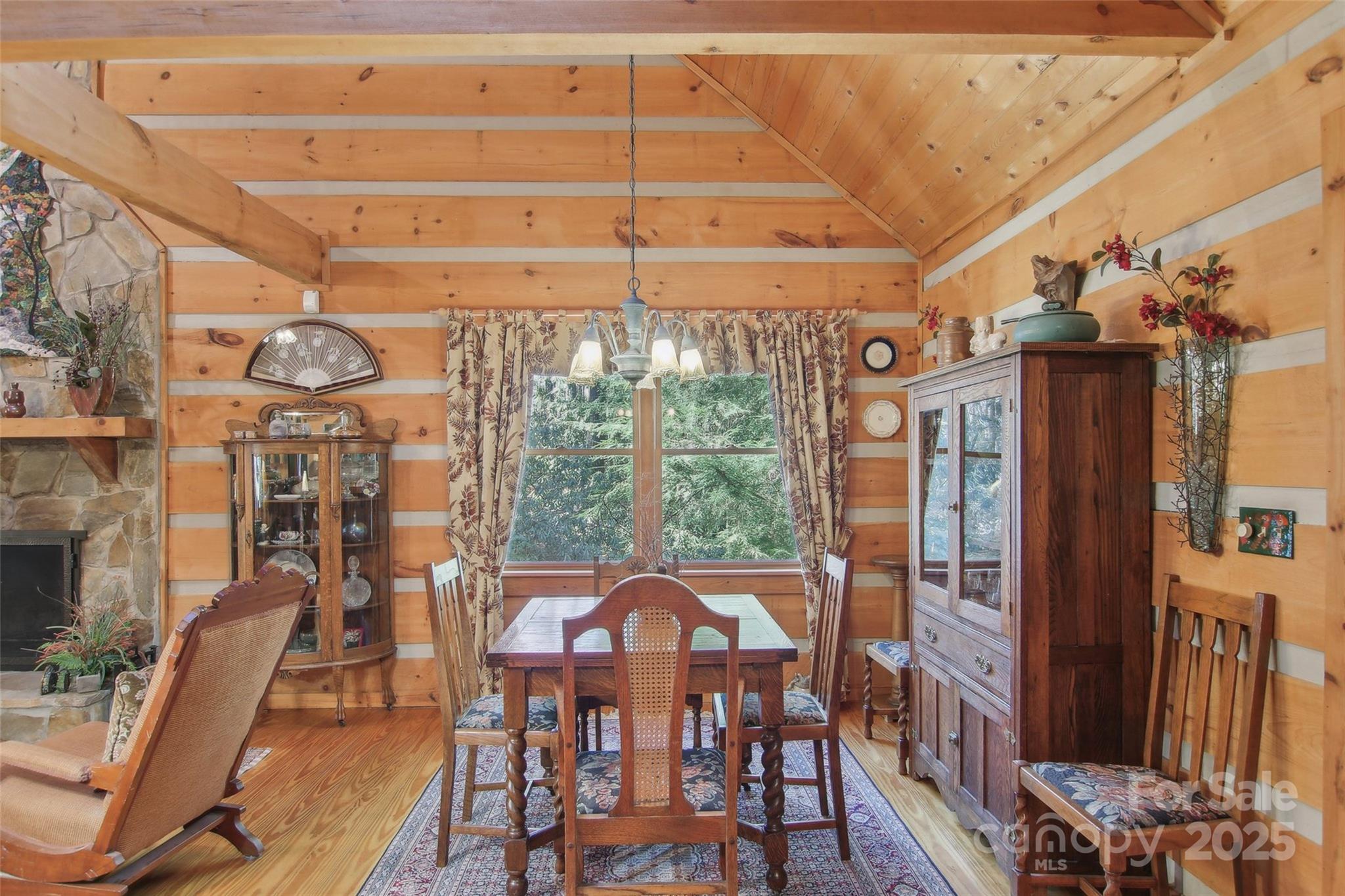 380 Cedar Lane