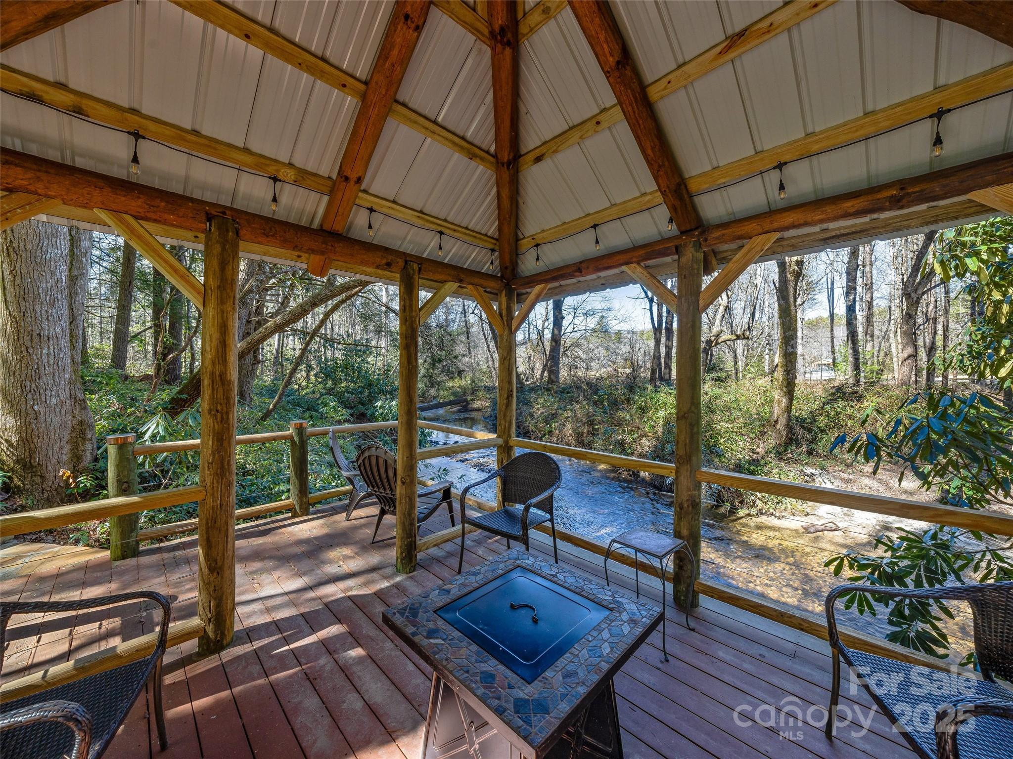 380 Cedar Lane