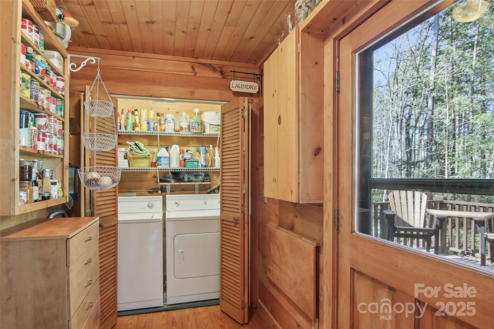 380 Cedar Lane