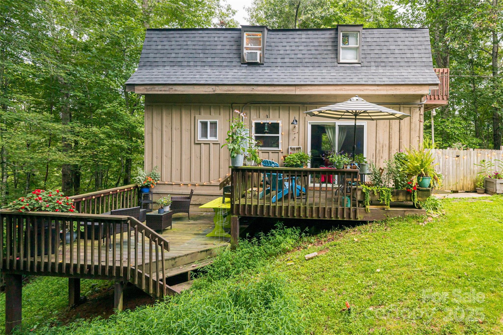 49 & 51 Mayapple Lane