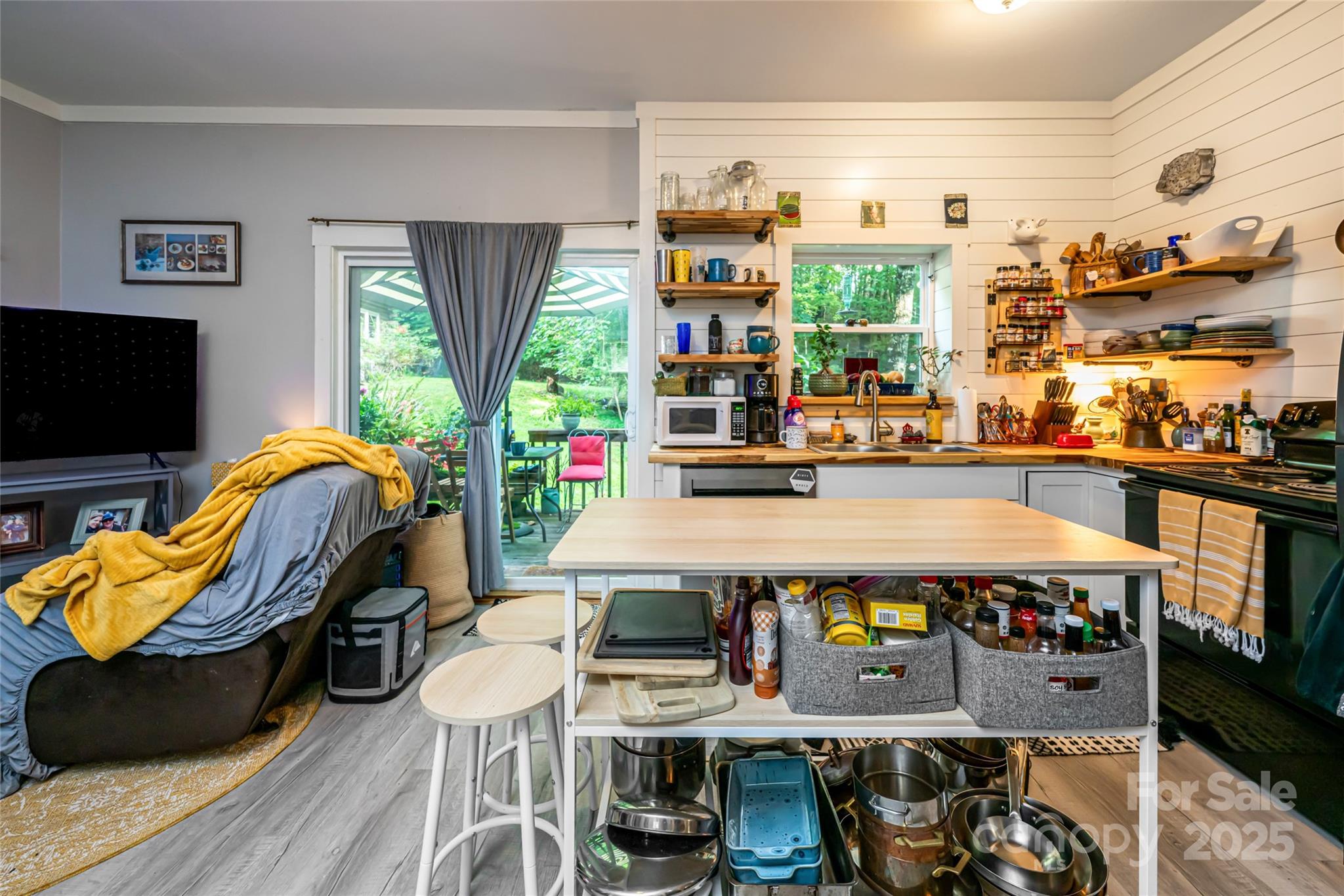 49 & 51 Mayapple Lane